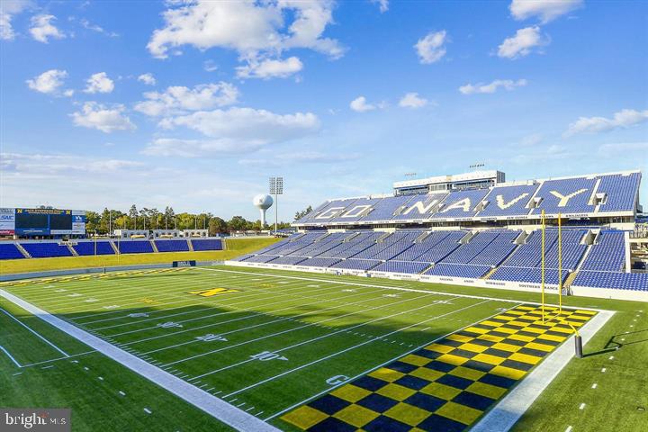 ADMIRAL HEIGHTS - Residential