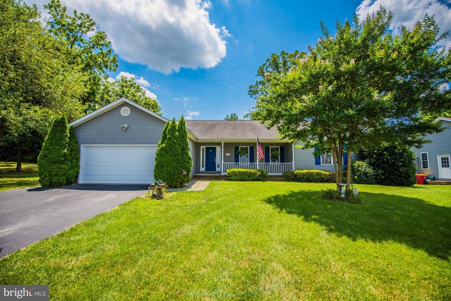 Great home for retirees! One level living with NO HOA! Easy access from bypass, close to casino, brand new urgent care, grocery store, home depot and restaurants. Huge open kitchen/dining area with ceramic tile and breakfast bar. Hardwood in living room with wood burning fireplace. Master bedroom has a walk in closet plus 2 additional closets for lots of storage! Fenced rear yard. Will not last!!!