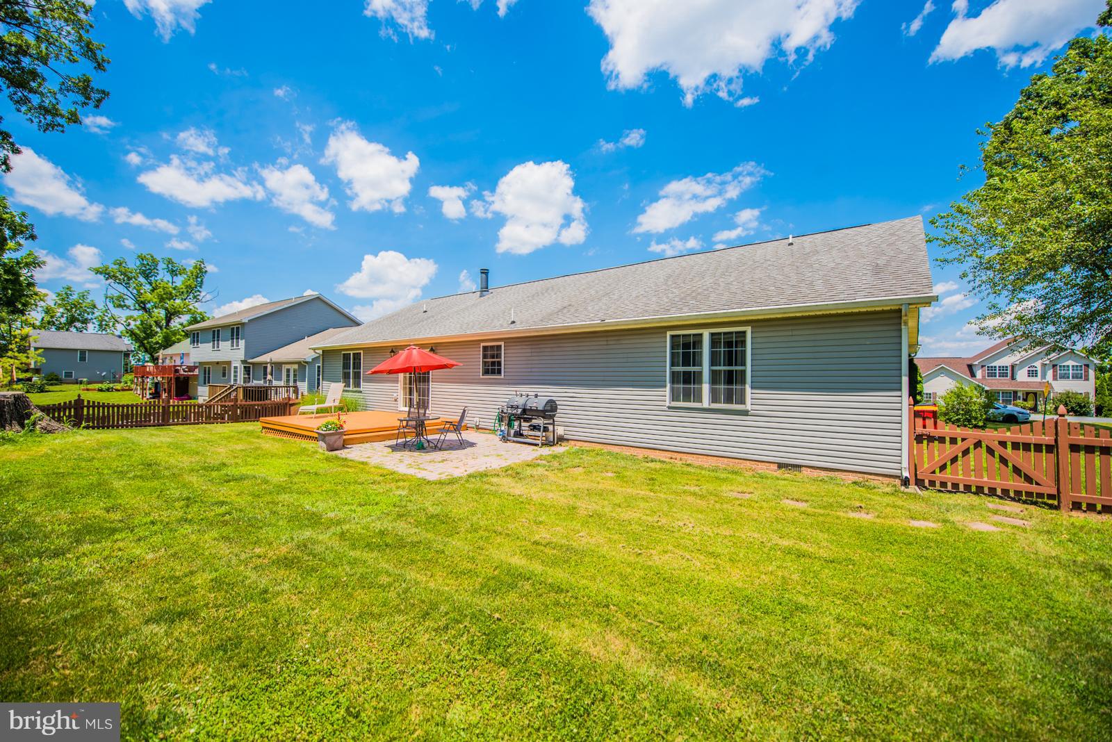 BRIAR RUN - Residential