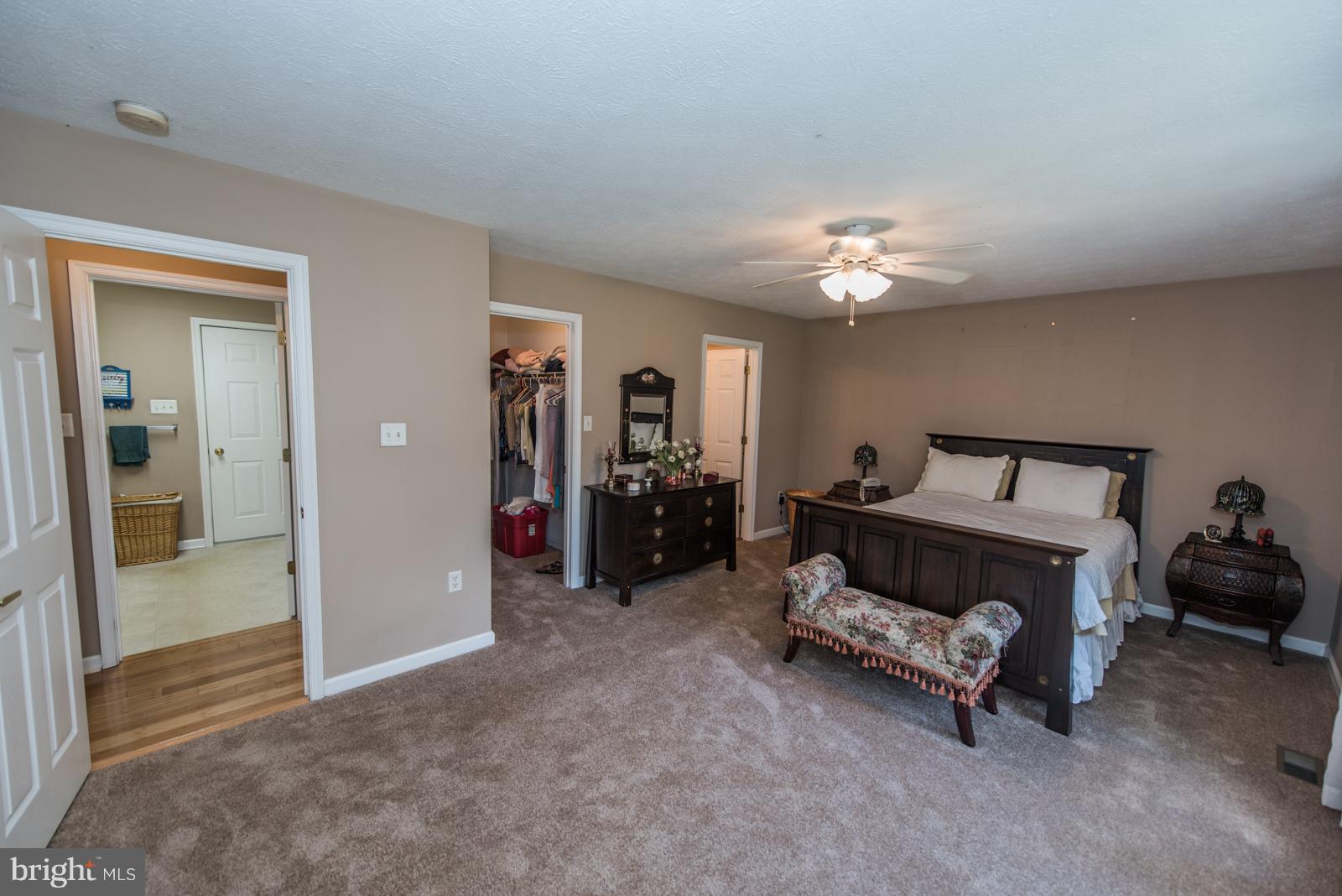 BRIAR RUN - Residential