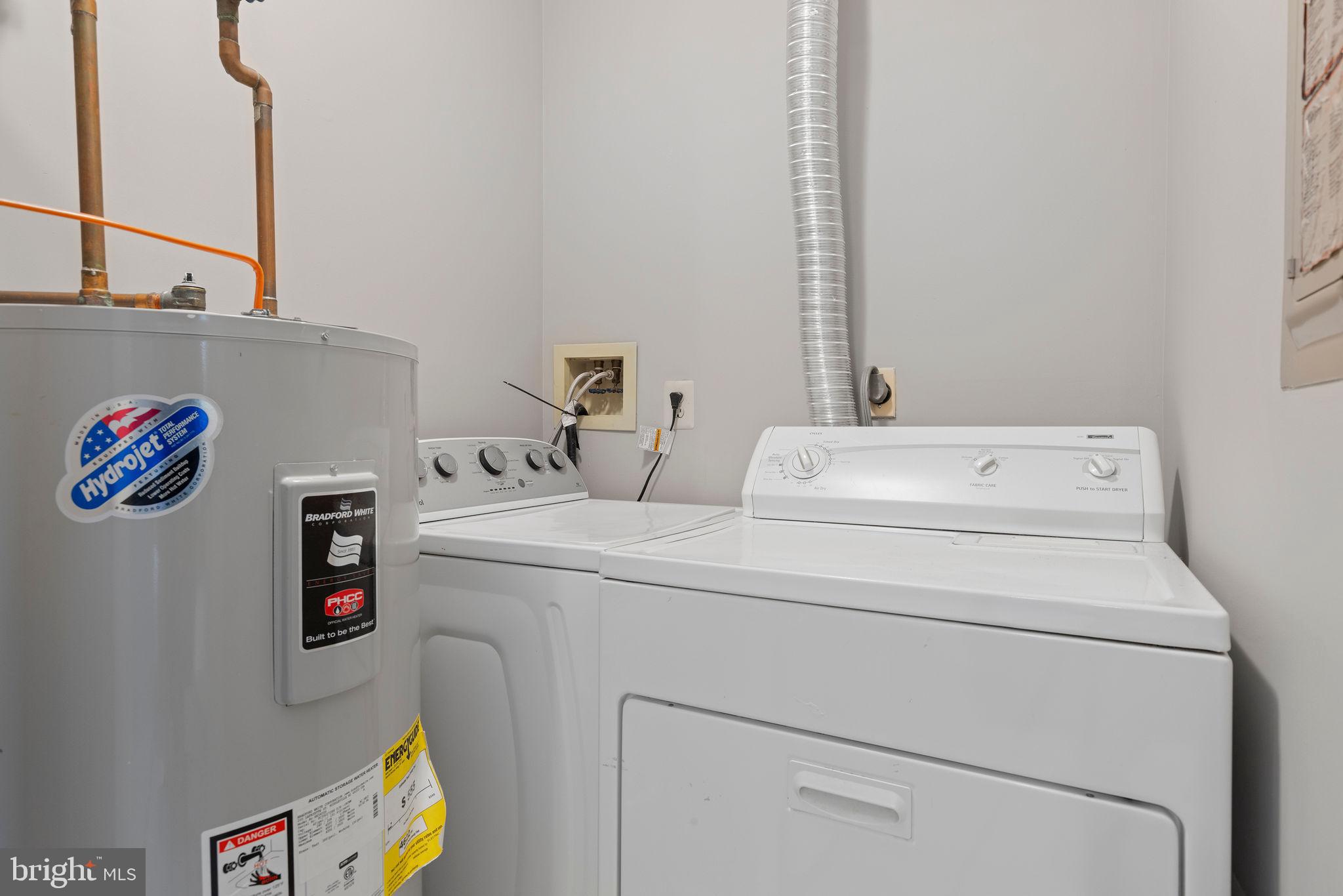 BRENTWOOD PARK - Residential