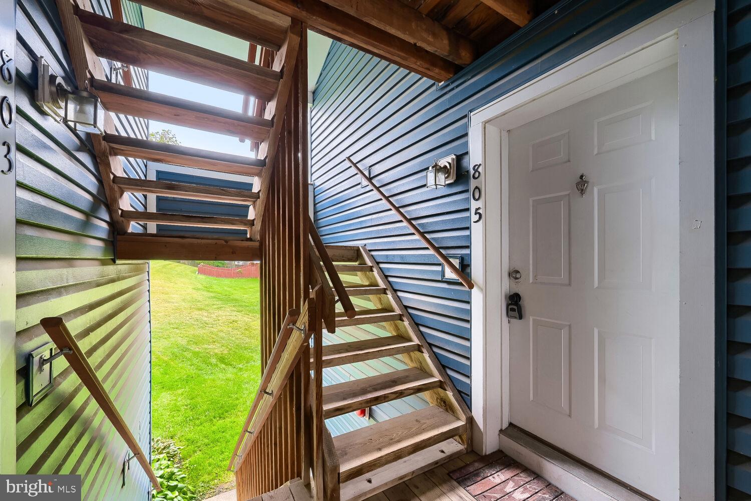 6420 GREEN FIELD ROAD N 805