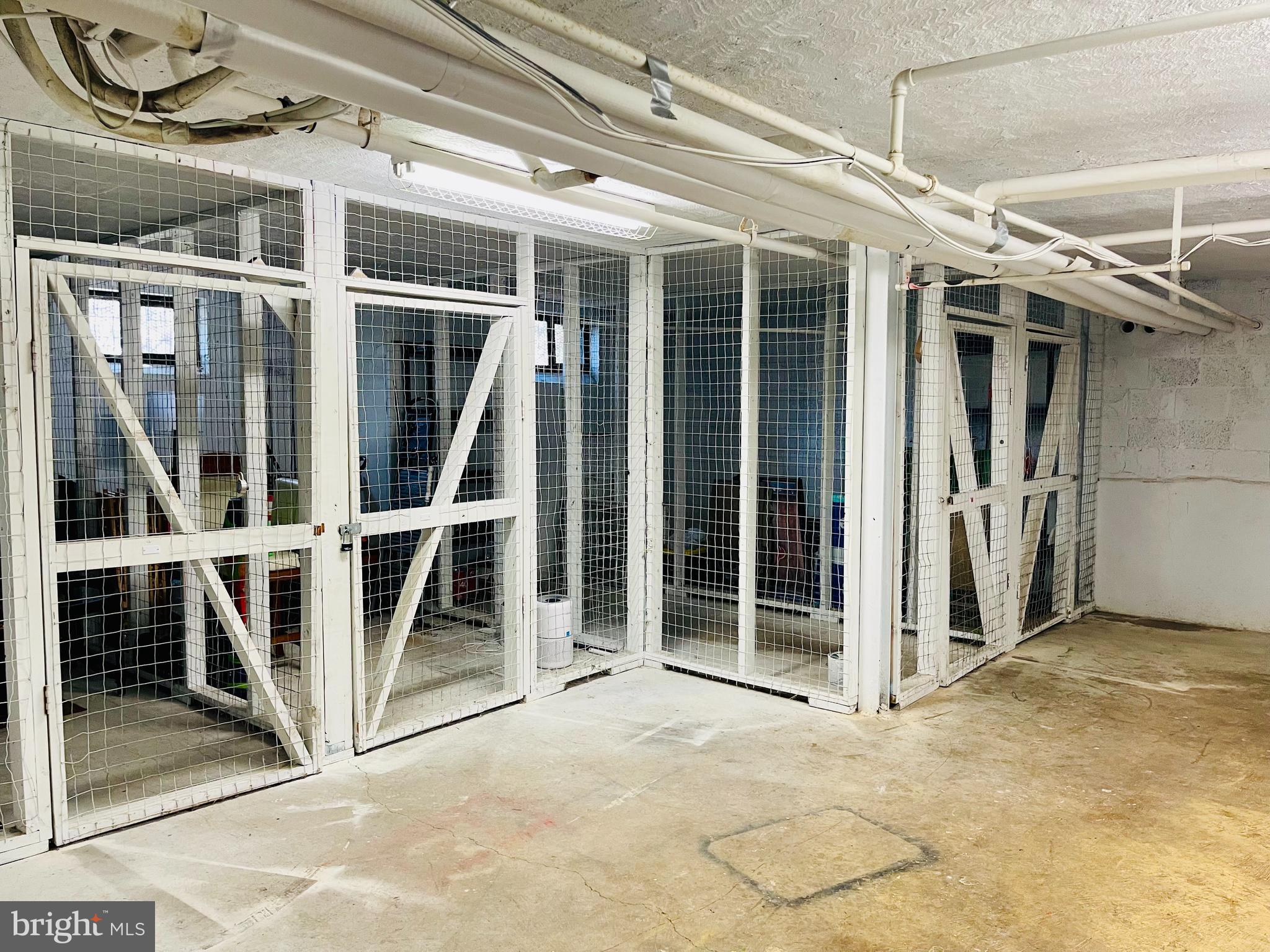 BELLE VIEW - Residential Lease