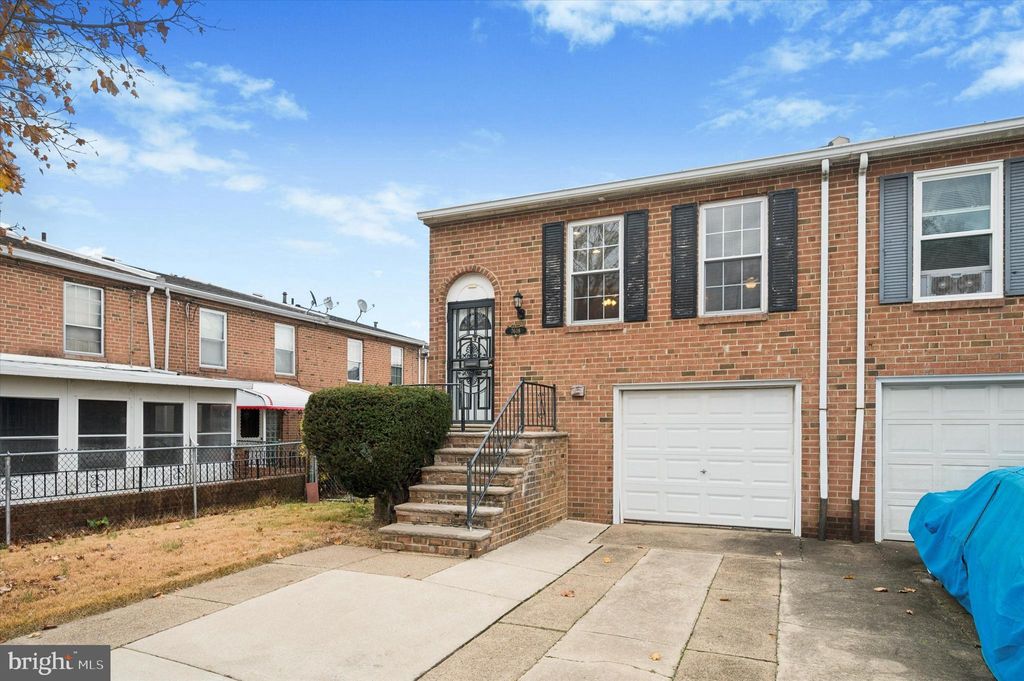 Photo of 7608 Dicks Avenue, PHILADELPHIA, PA 19153 (MLS # PAPH2563124)