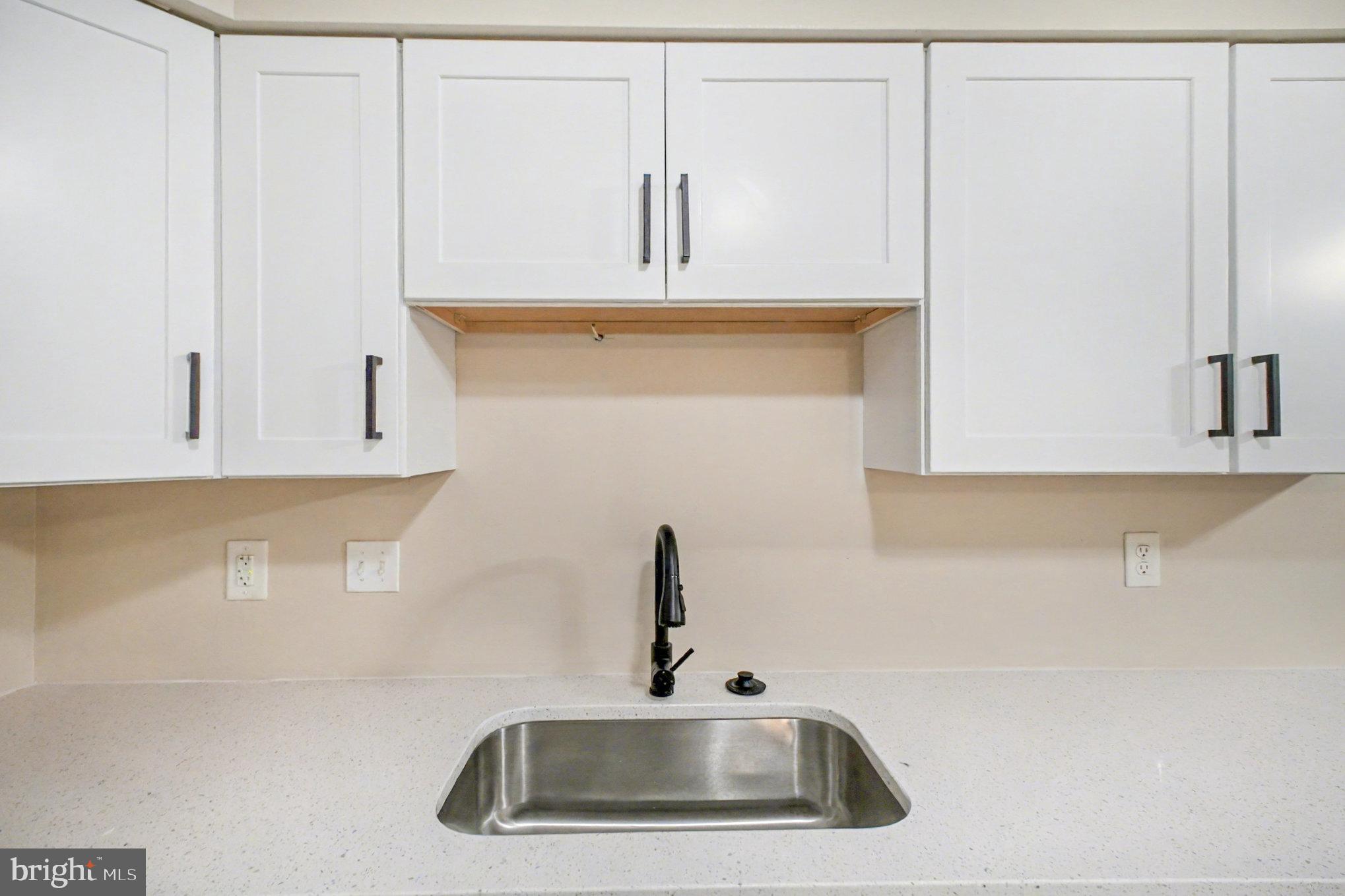 OLDE GREENWICH - Residential