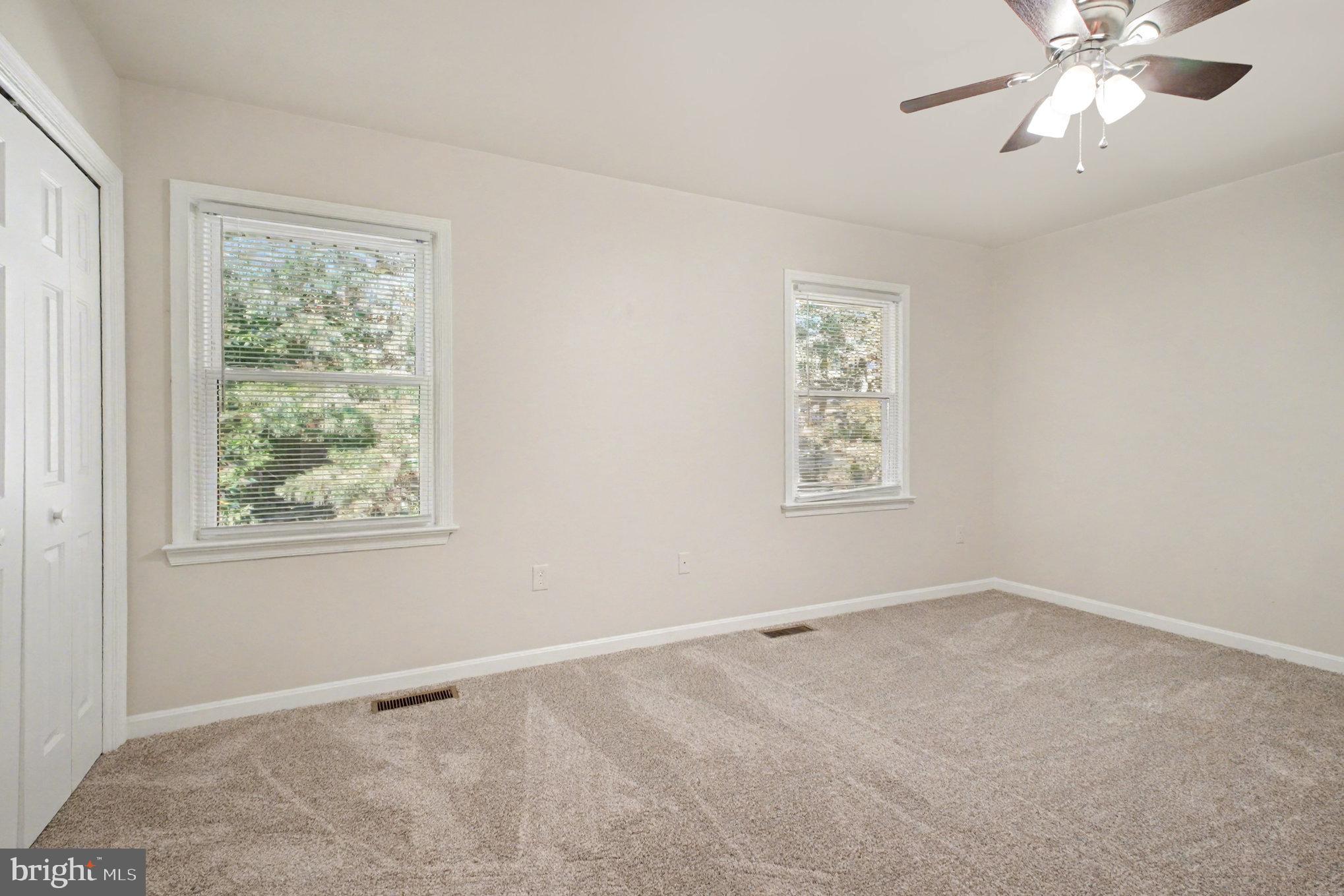 OLDE GREENWICH - Residential