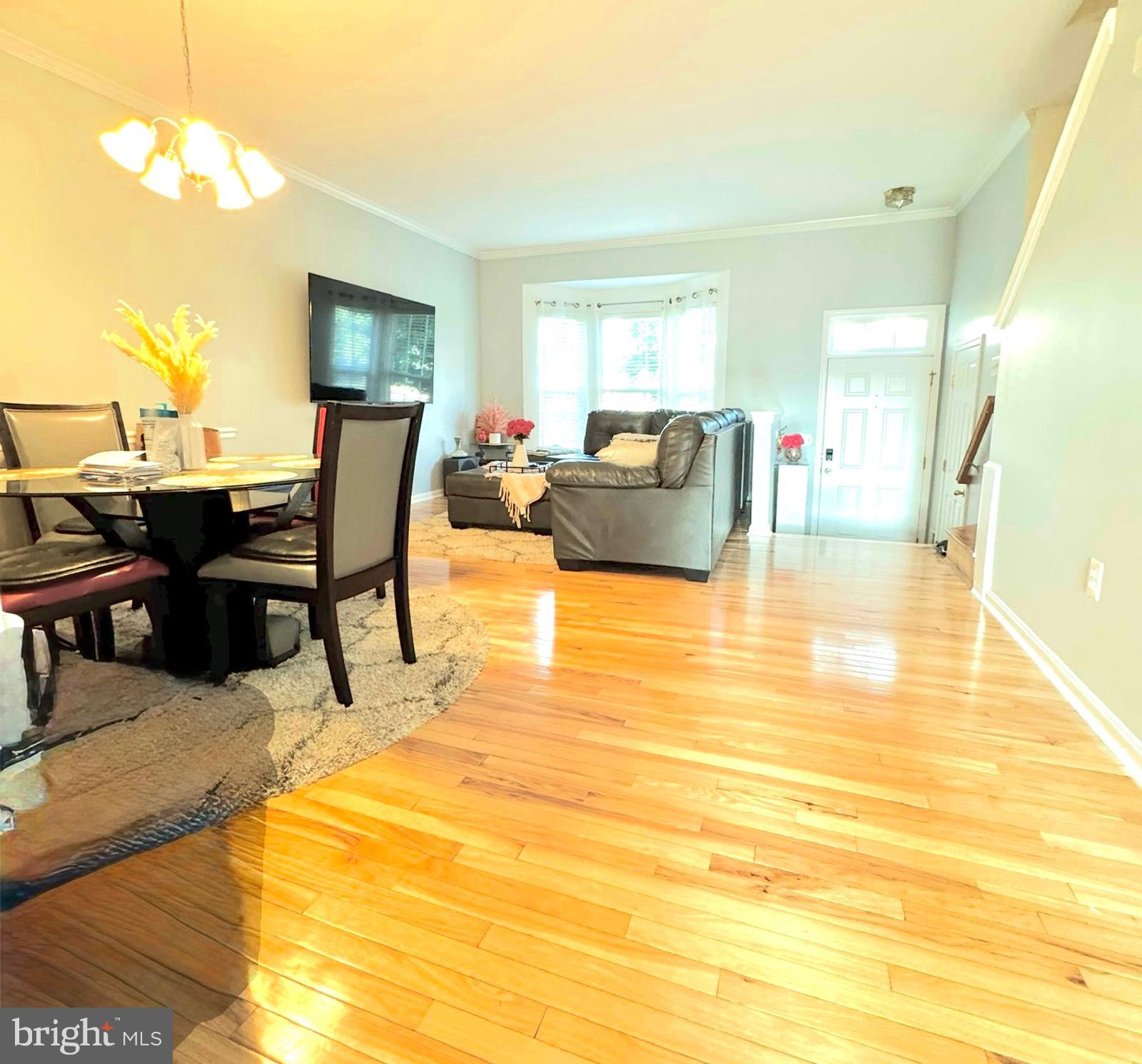 8620 DIVER COURT