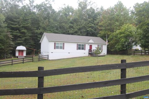 Homes For Sale - 1127 Morning Glory Turn<br/> RUCKERSVILLE, VA 22968
