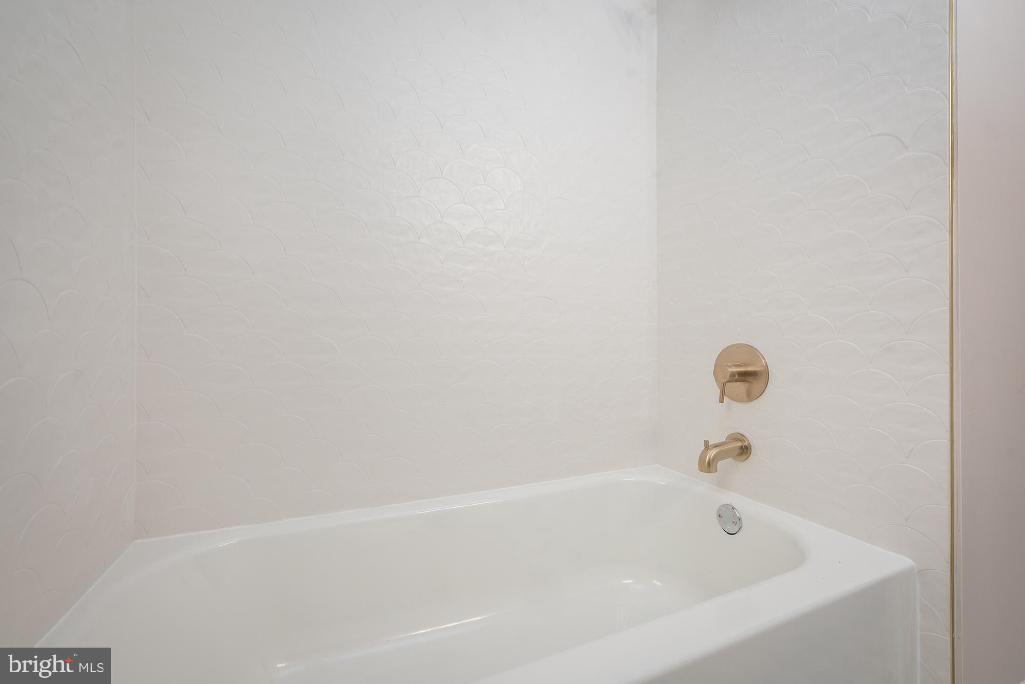 BEVERLY HILLS - Residential