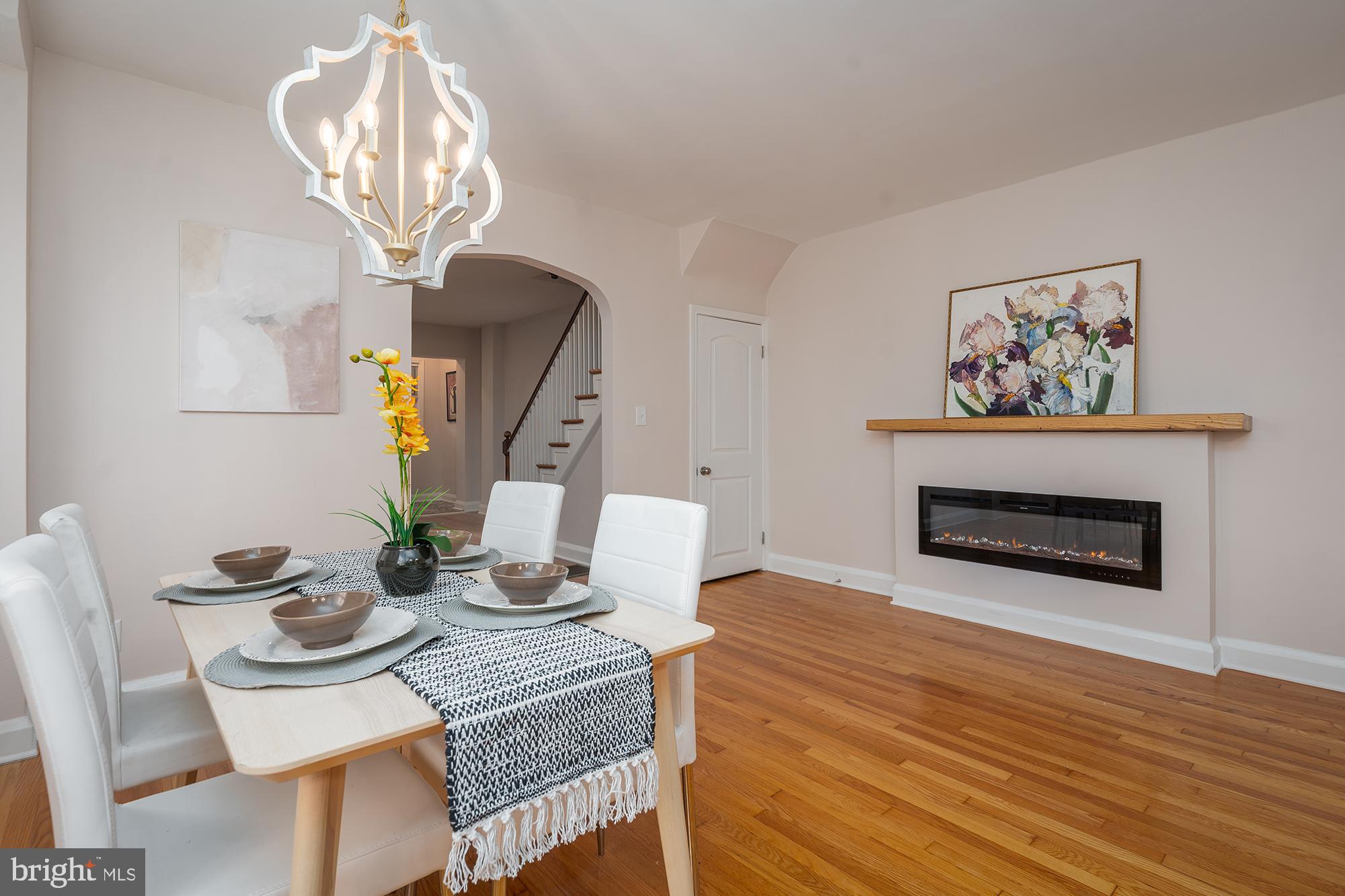 BEVERLY HILLS - Residential