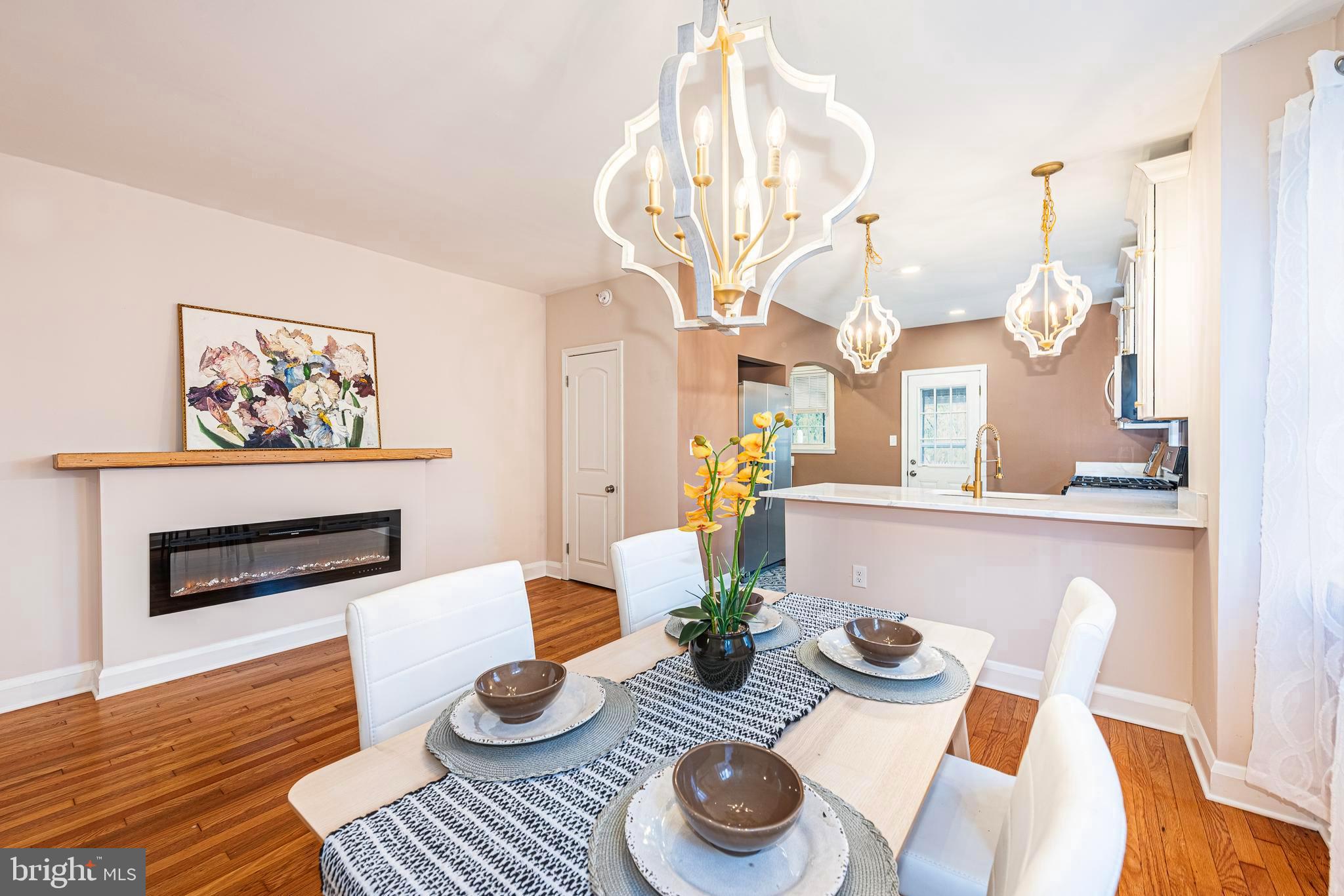 BEVERLY HILLS - Residential