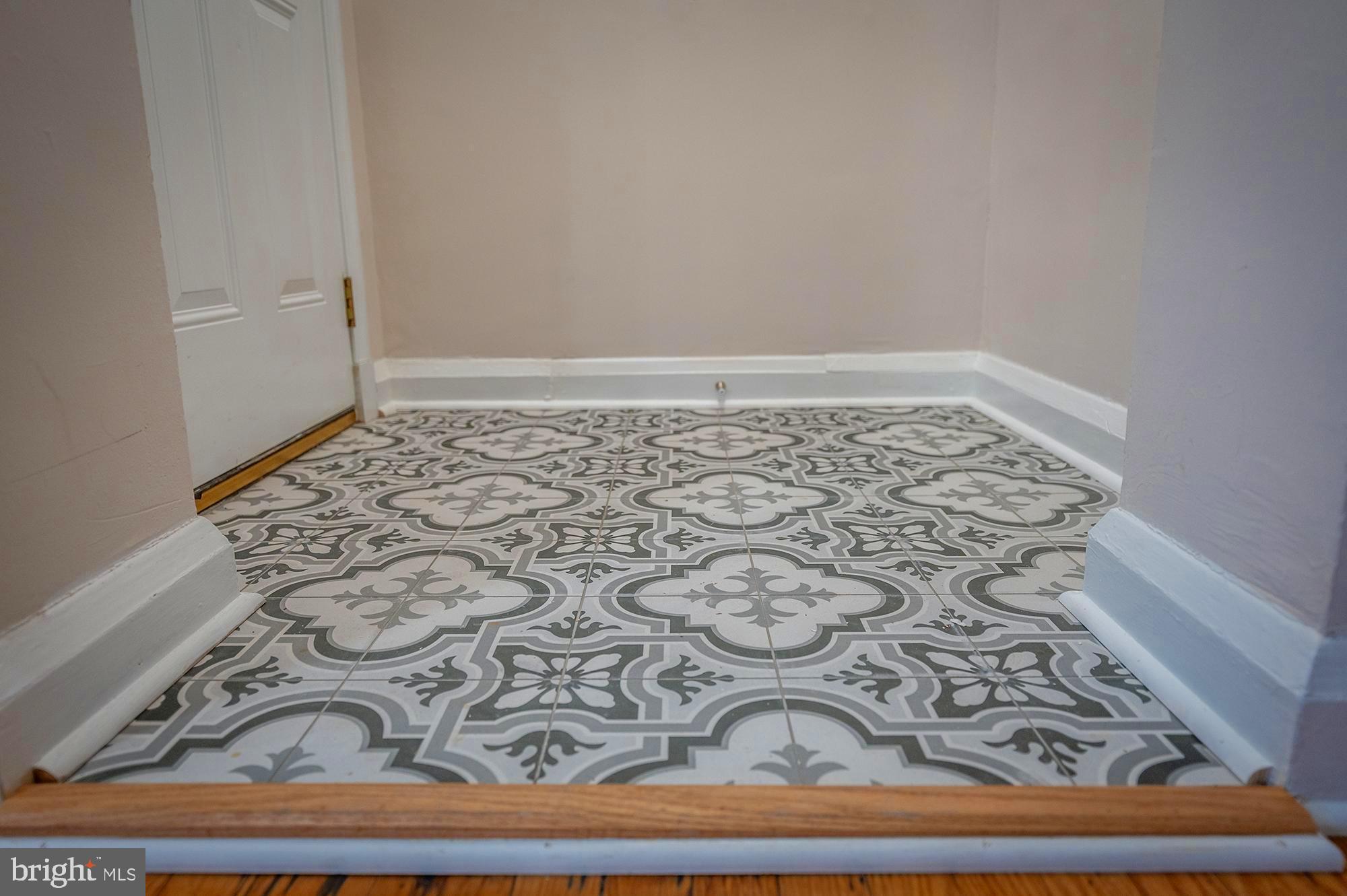 BEVERLY HILLS - Residential