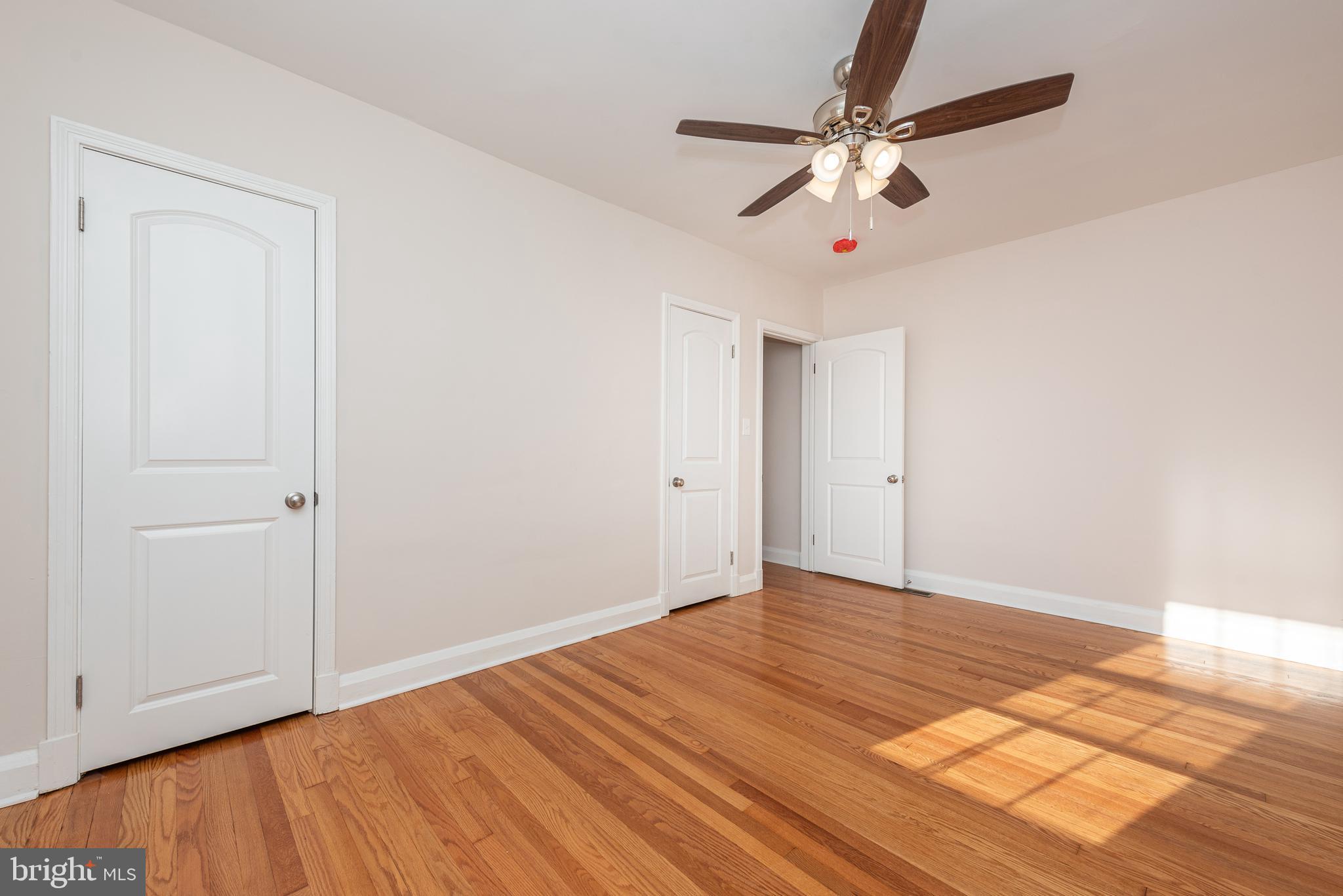 BEVERLY HILLS - Residential