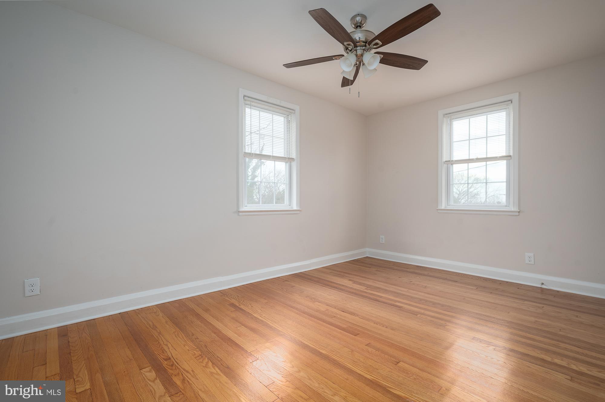 BEVERLY HILLS - Residential