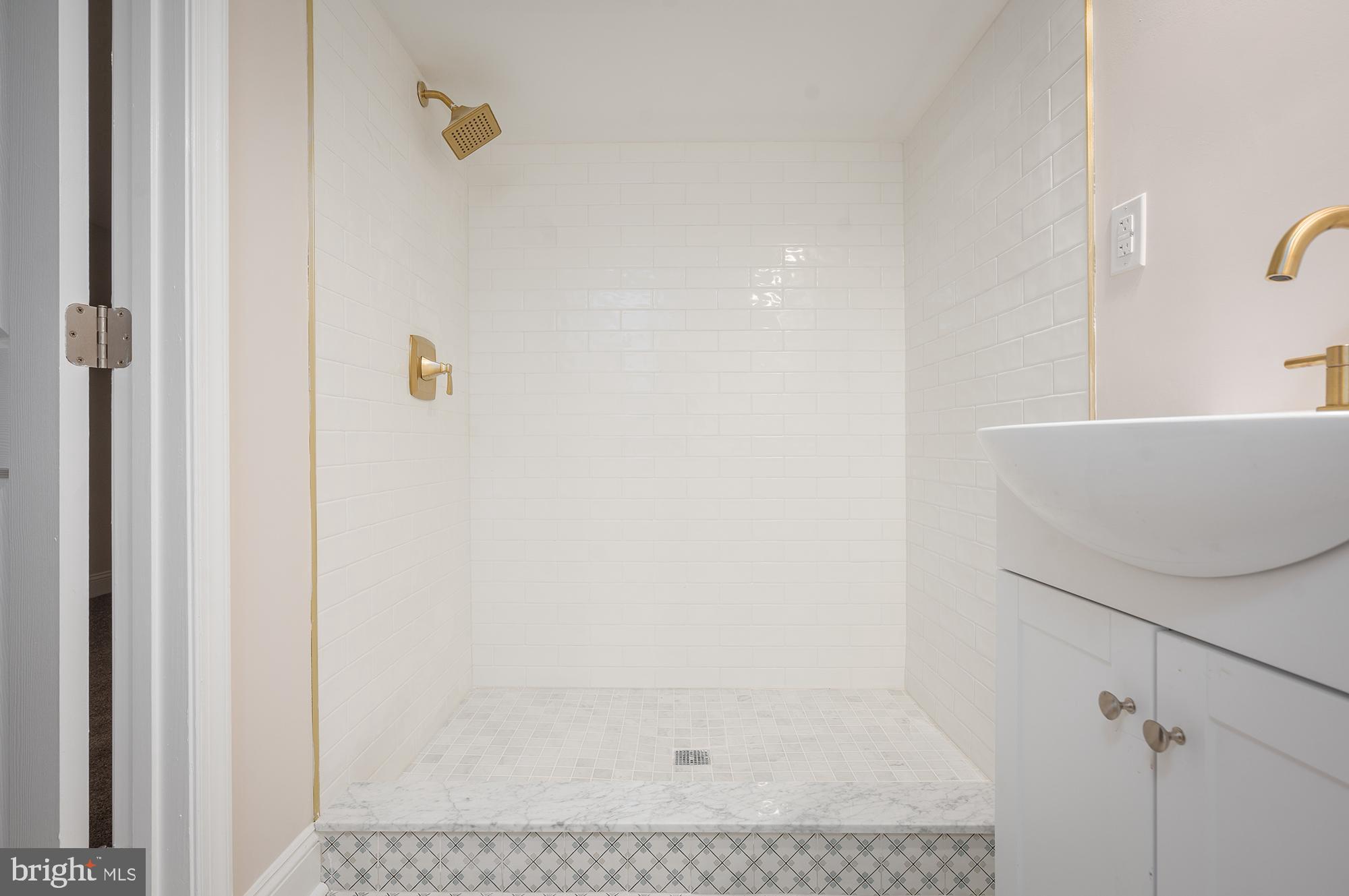 BEVERLY HILLS - Residential