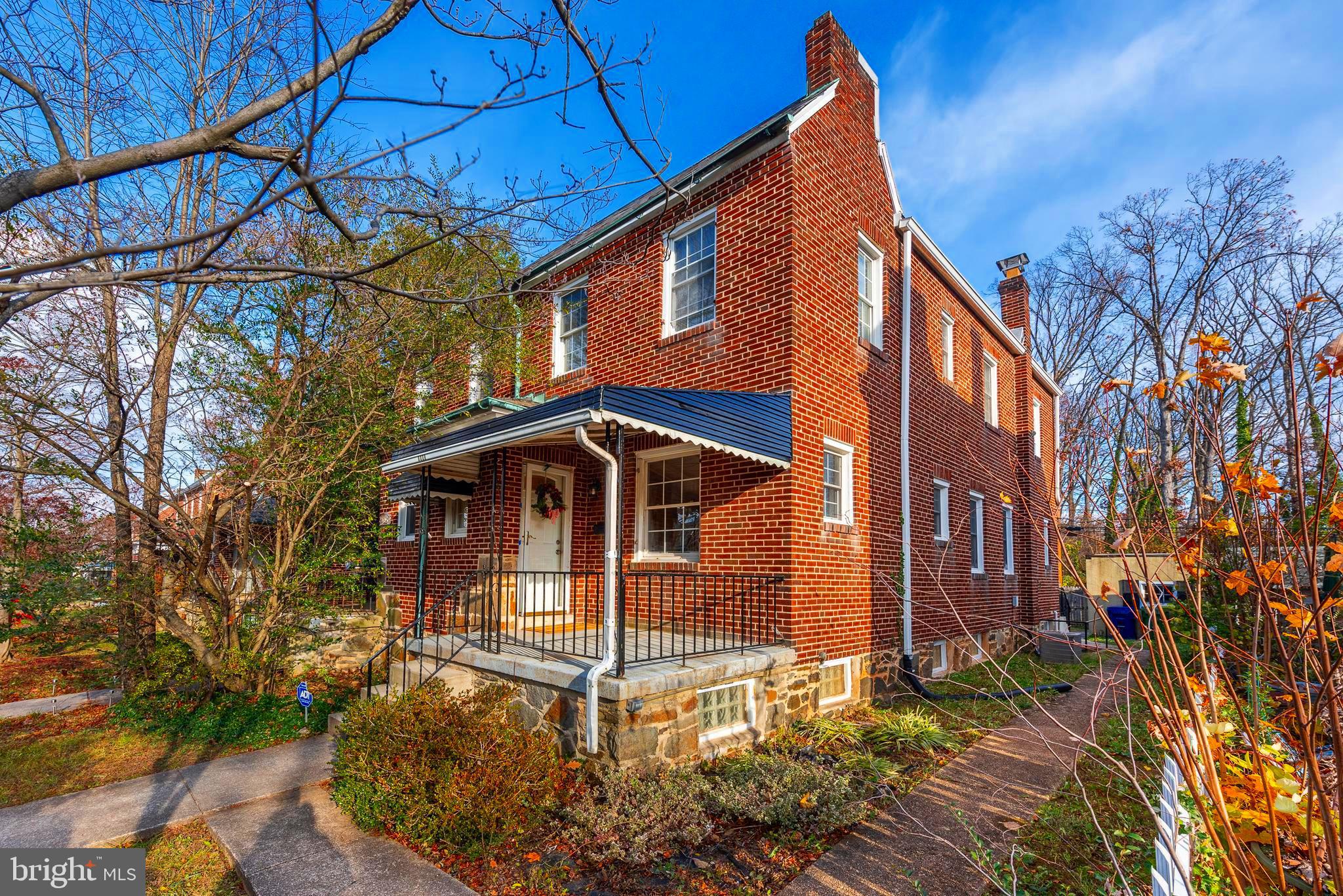 BEVERLY HILLS - Residential