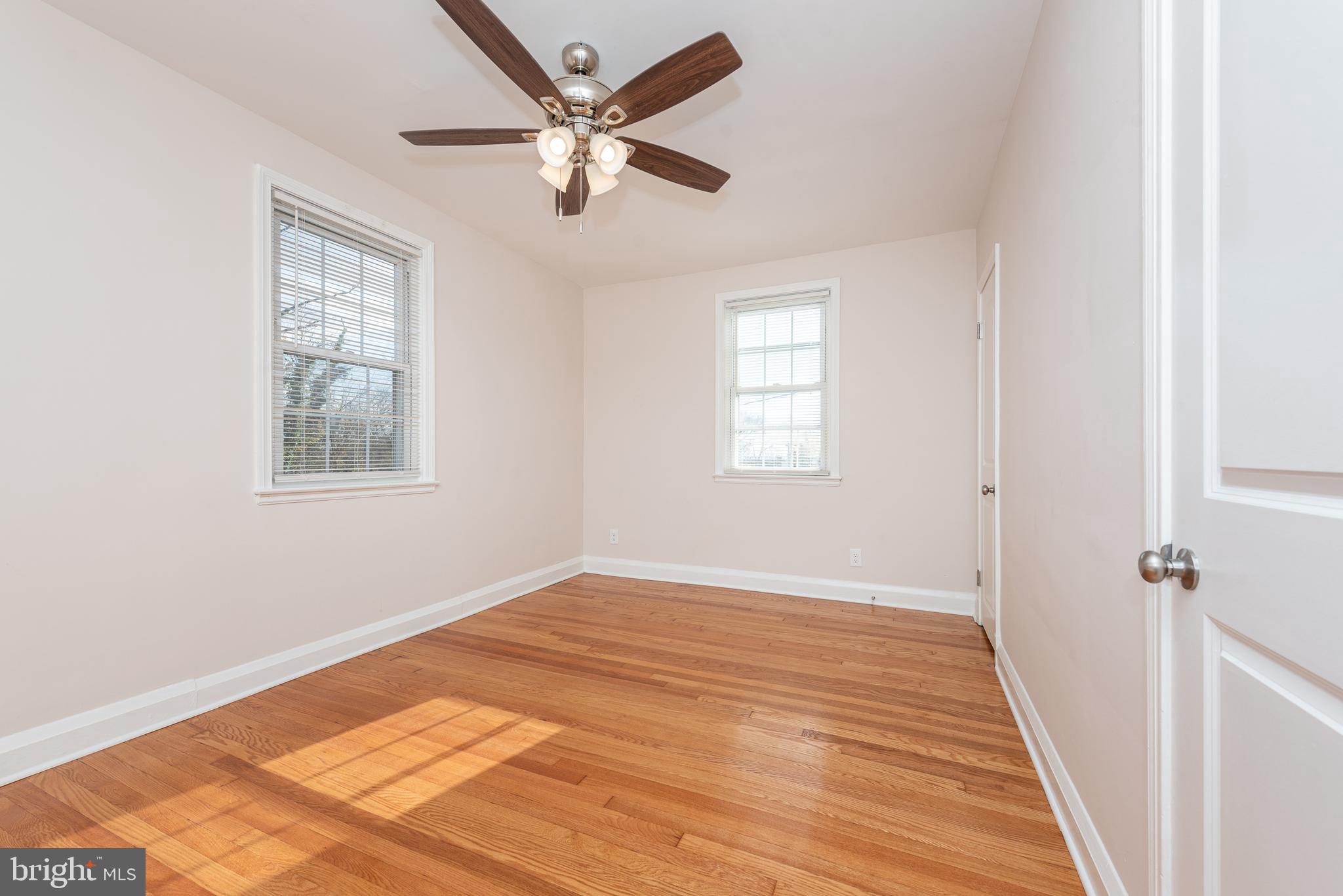 BEVERLY HILLS - Residential