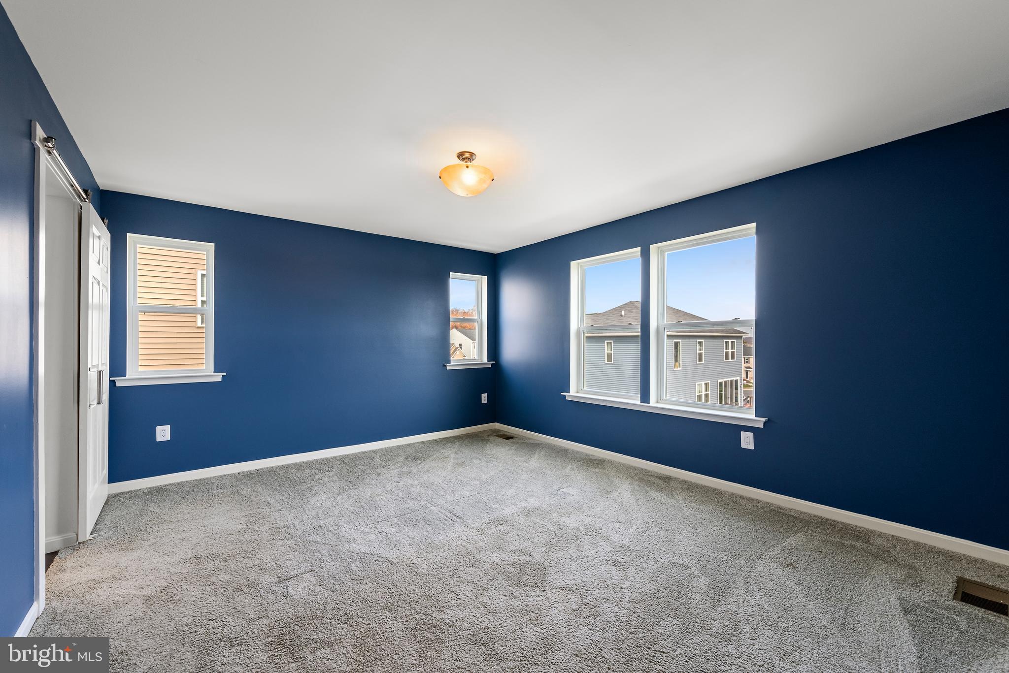 CEDAR SPRING - Residential