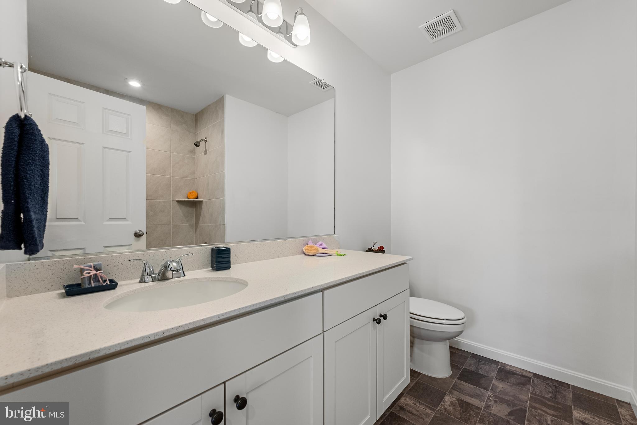 CEDAR SPRING - Residential