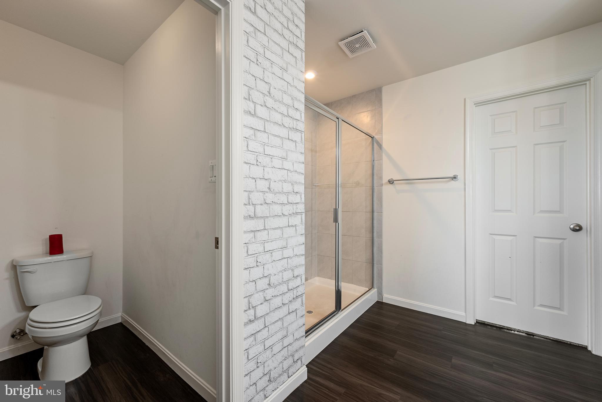 CEDAR SPRING - Residential