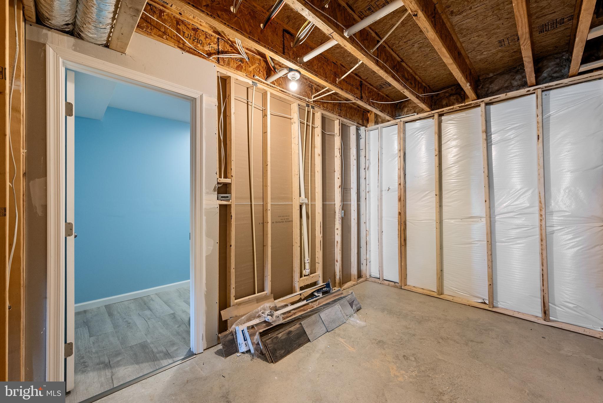 CEDAR SPRING - Residential