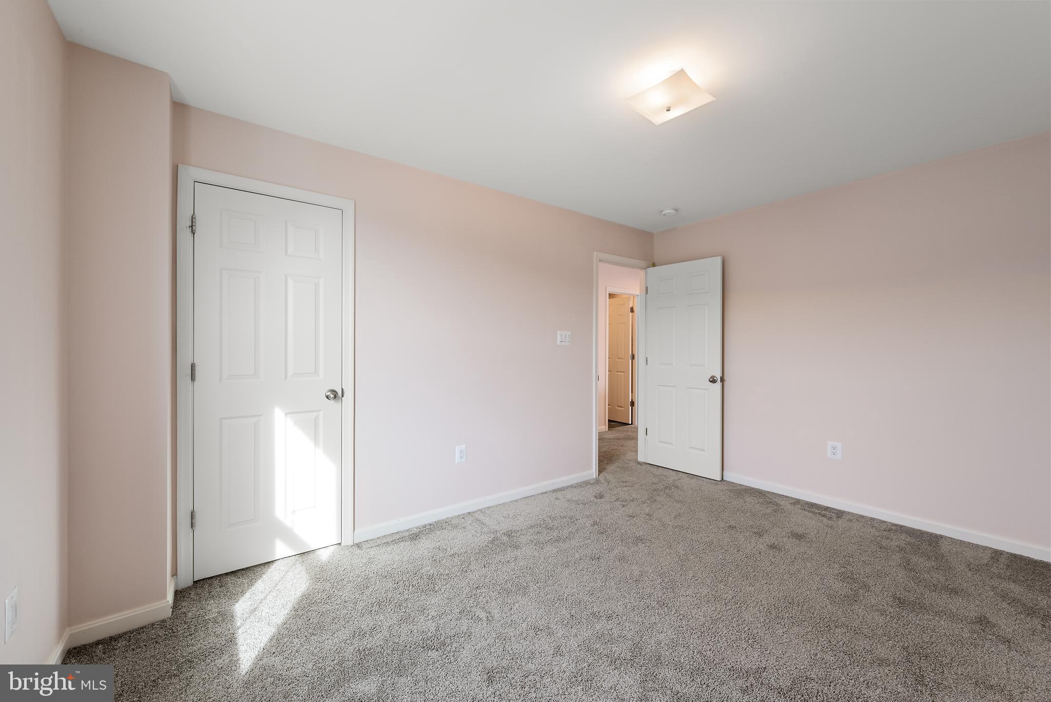 CEDAR SPRING - Residential