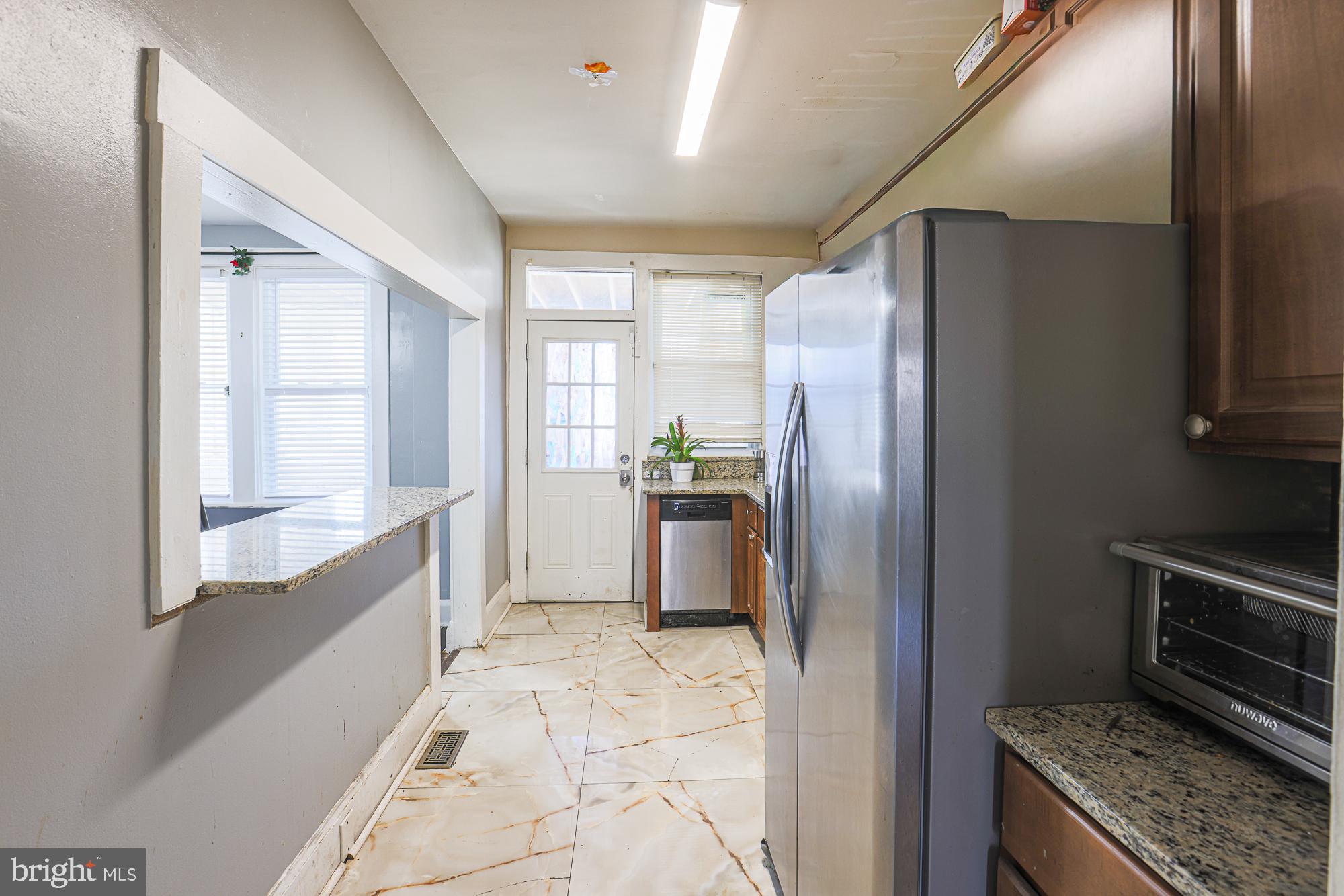 BELAIR-EDISON - Residential