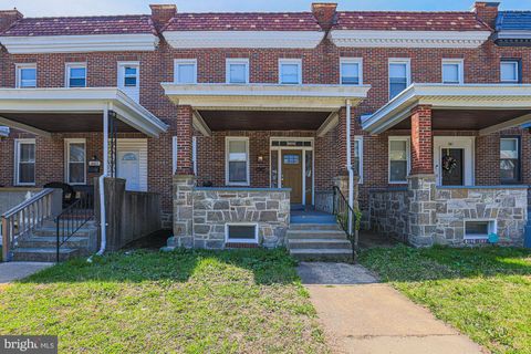 Townhouse For Sale - 3065 Mayfield Avenue<br/> BALTIMORE, MD 21213