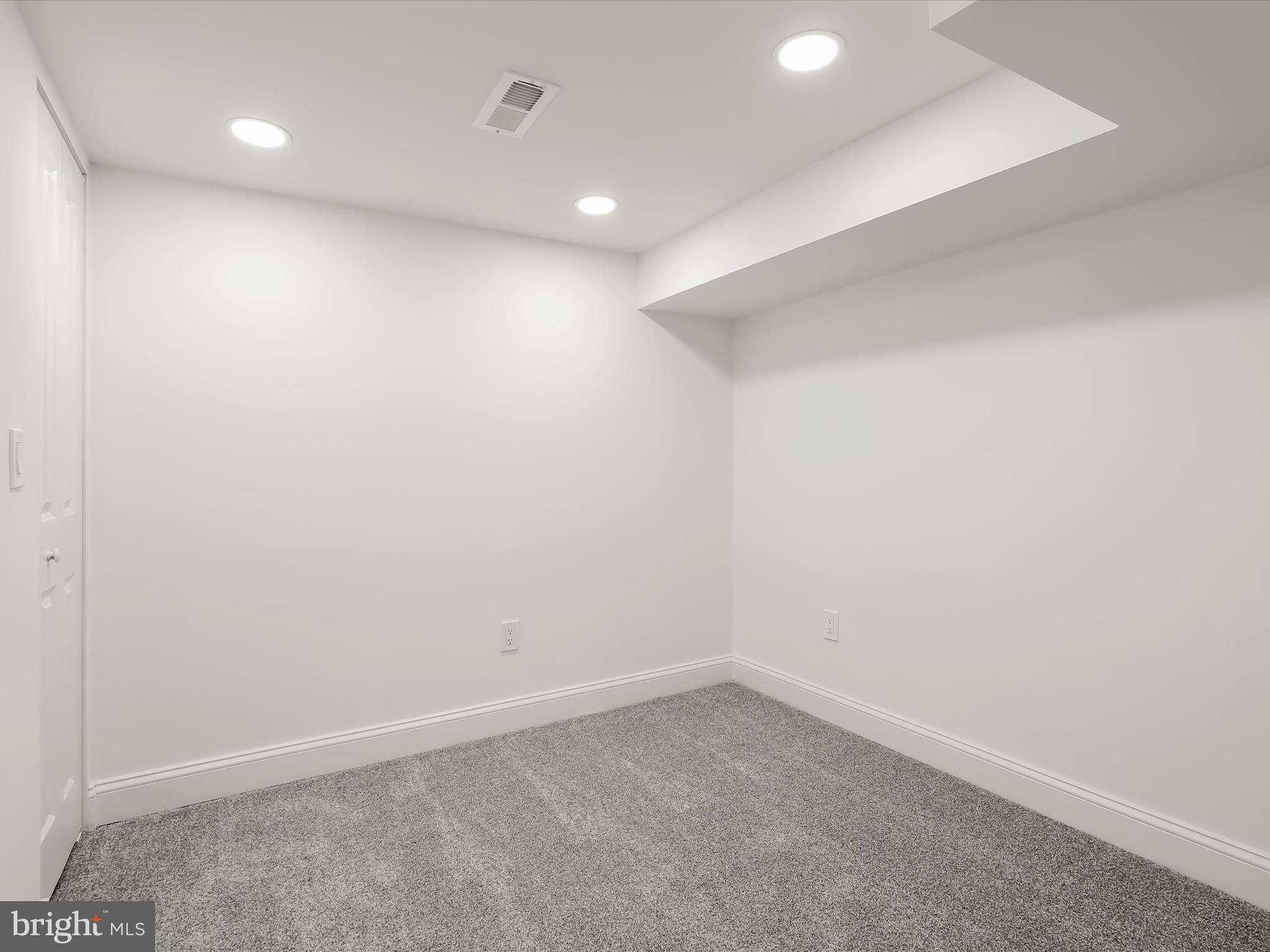 LOCH RAVEN VILLAGE - Residential