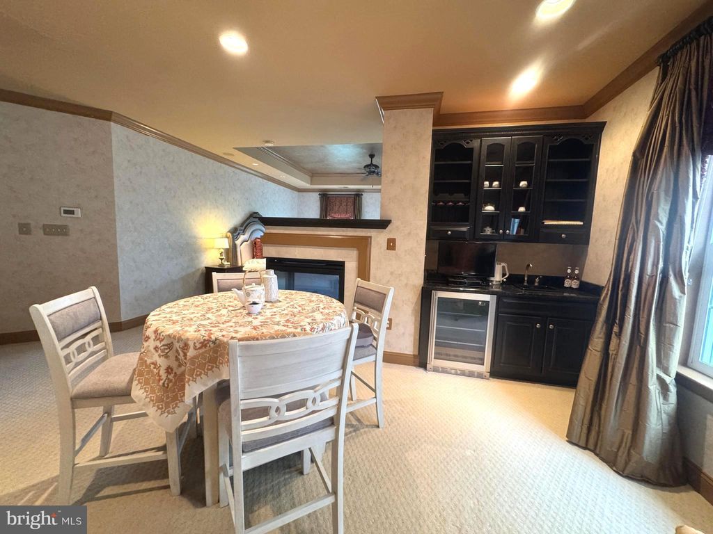 Photo of 2822 Norborne Pl, OAKTON, VA 22124 (MLS # VAFX2311636)