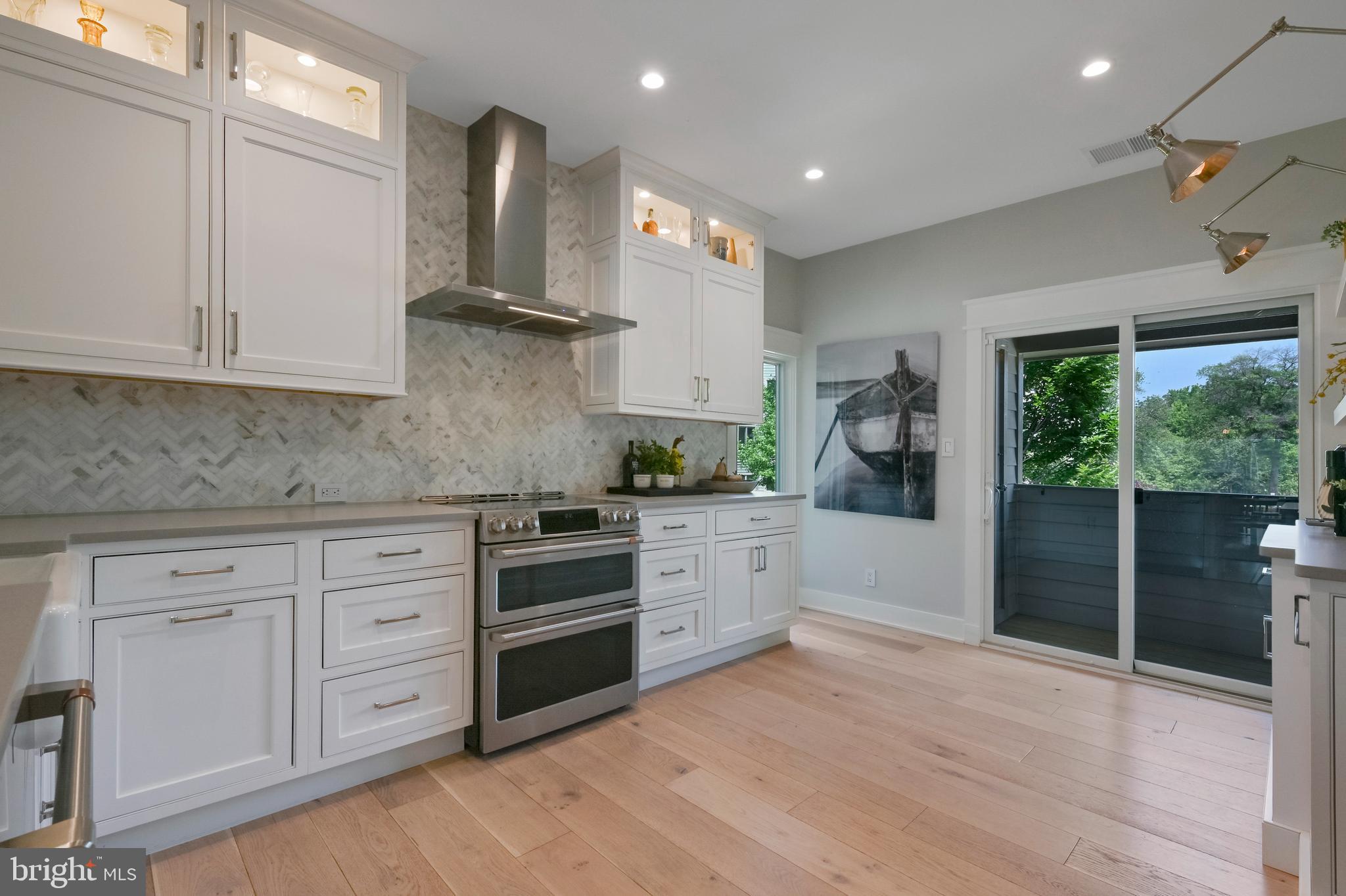 CHESAPEAKE HARBOUR - Residential