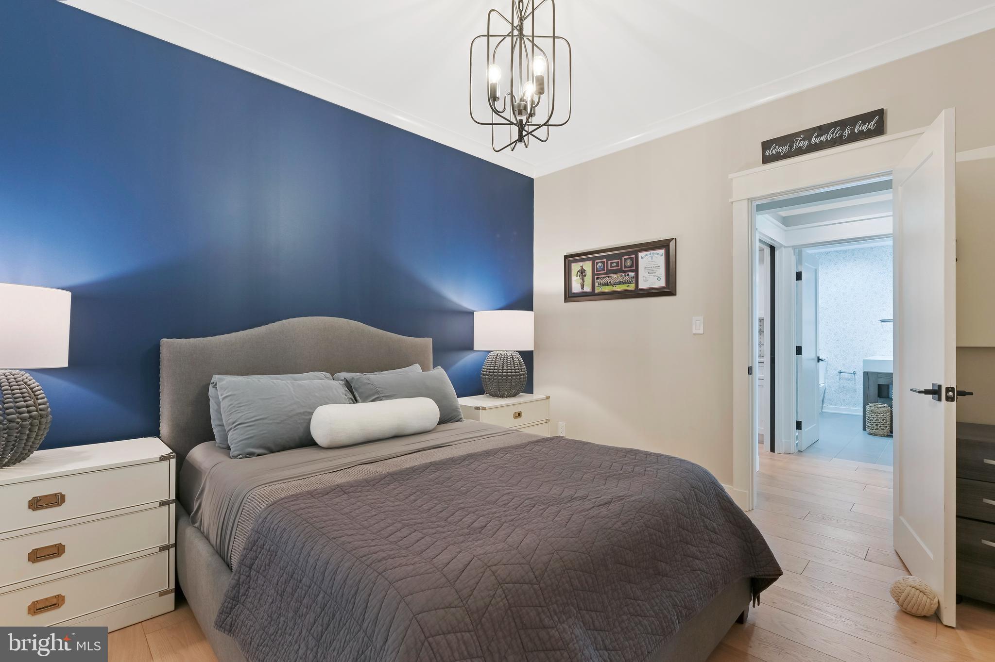 CHESAPEAKE HARBOUR - Residential