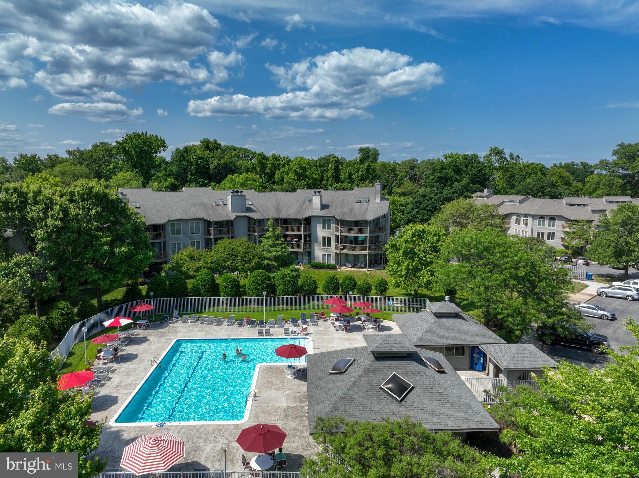 CHESAPEAKE HARBOUR - Residential