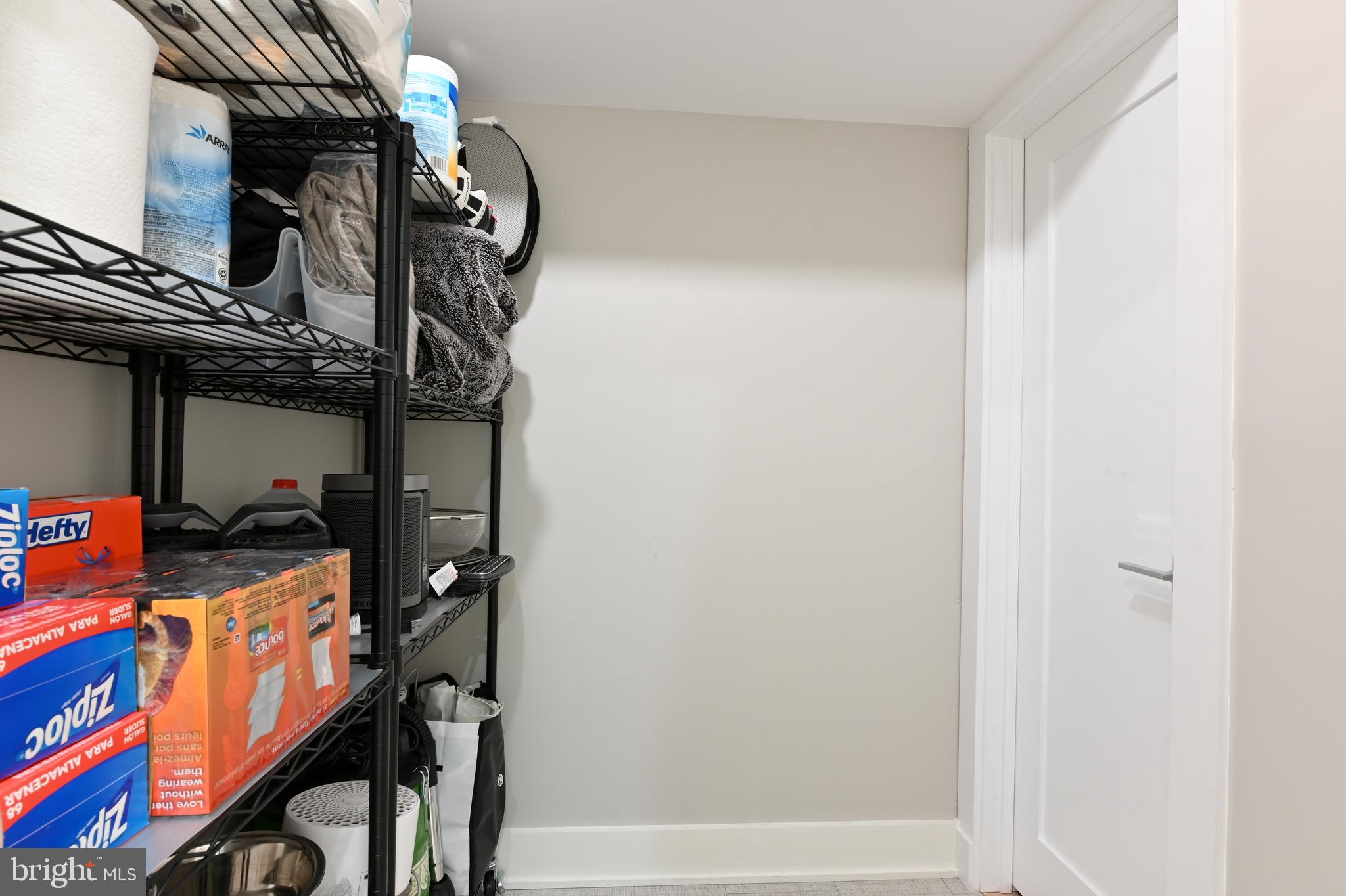 CHESAPEAKE HARBOUR - Residential