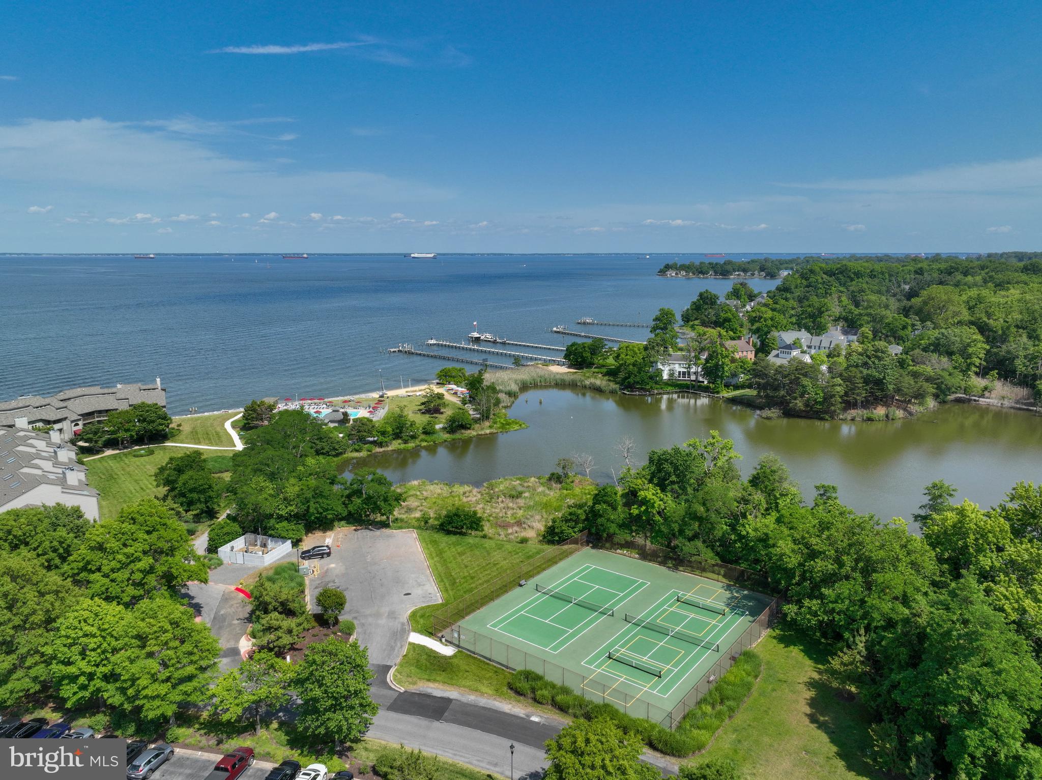 CHESAPEAKE HARBOUR - Residential