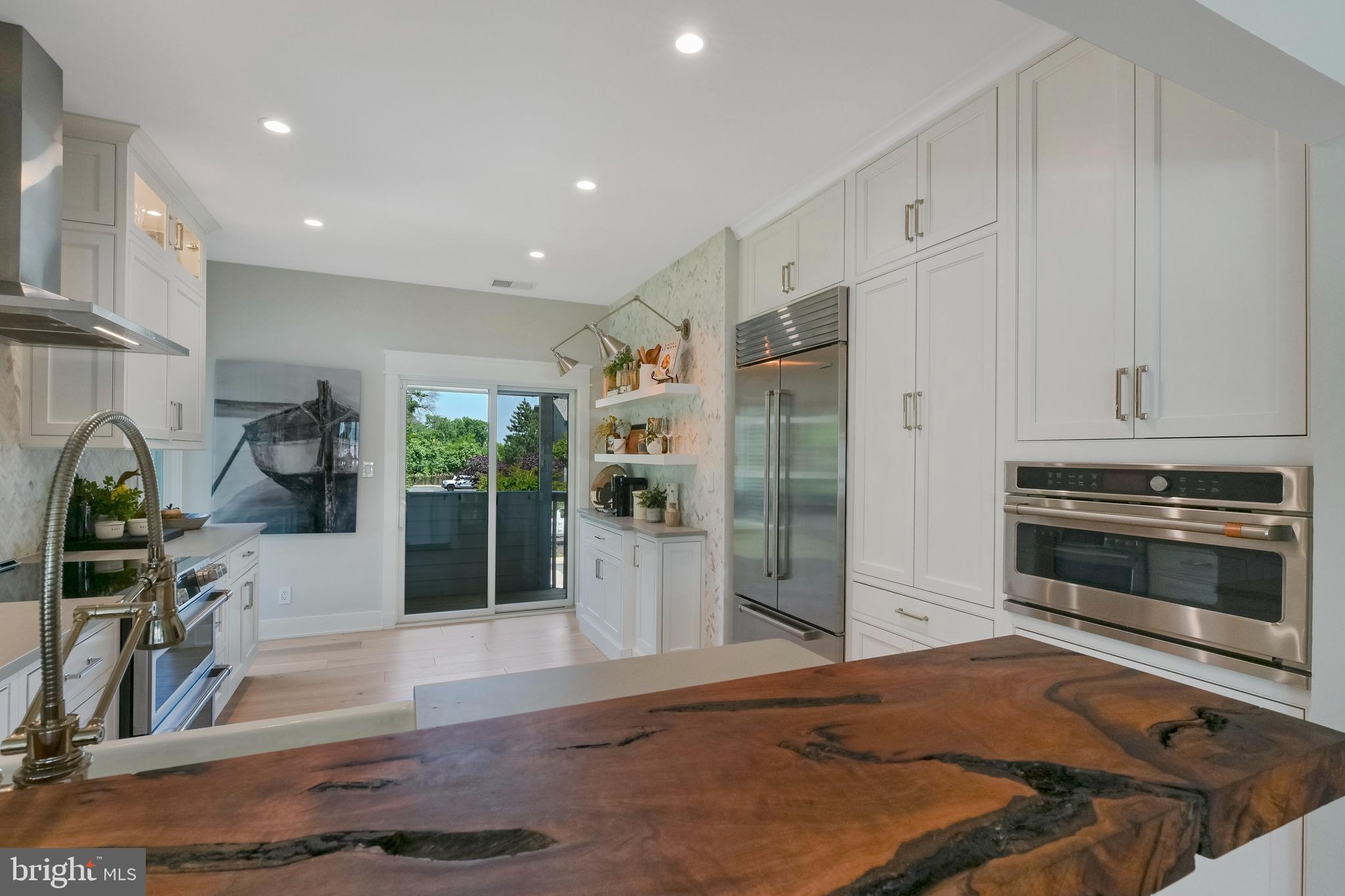 CHESAPEAKE HARBOUR - Residential