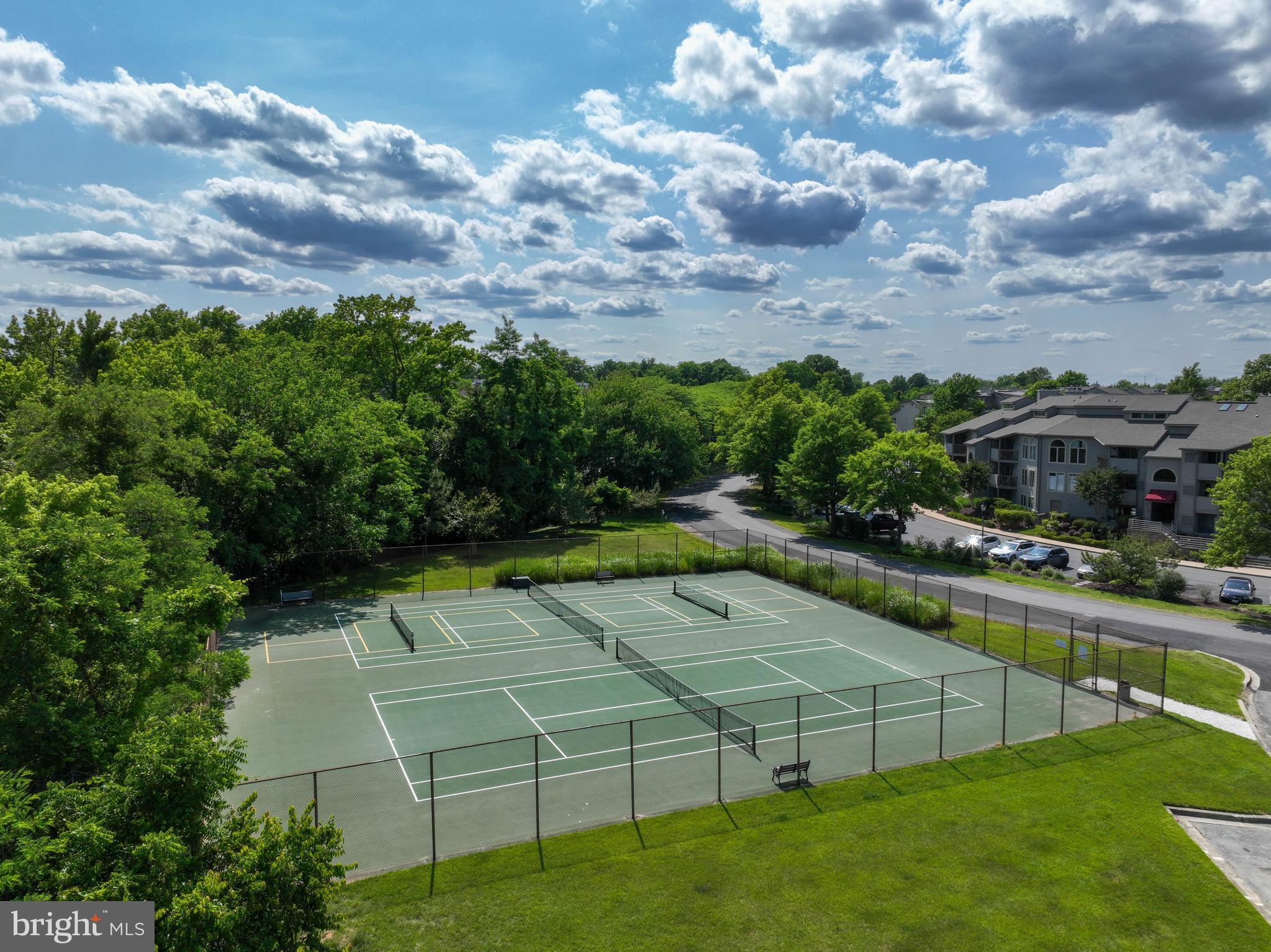 CHESAPEAKE HARBOUR - Residential