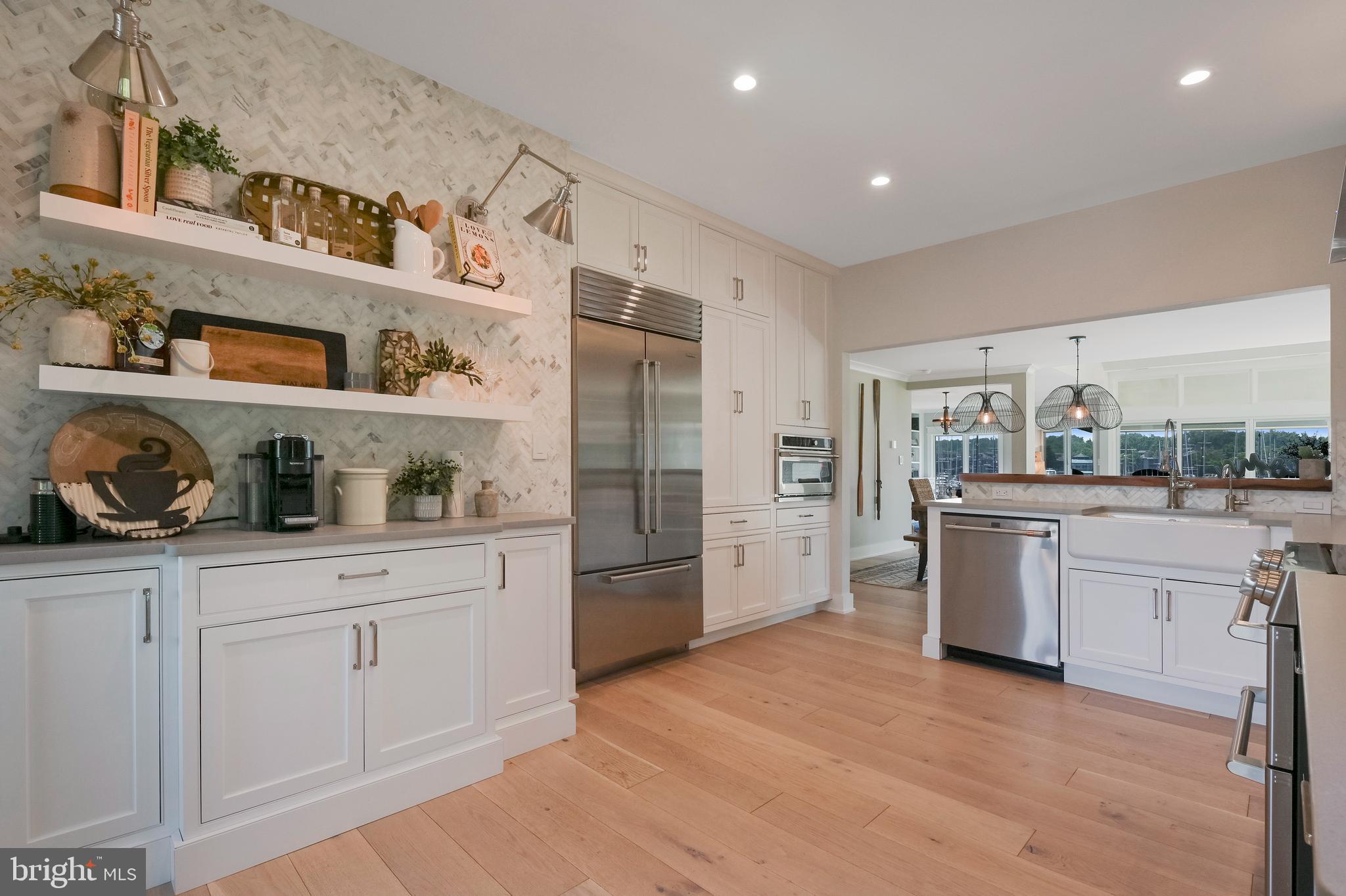 CHESAPEAKE HARBOUR - Residential