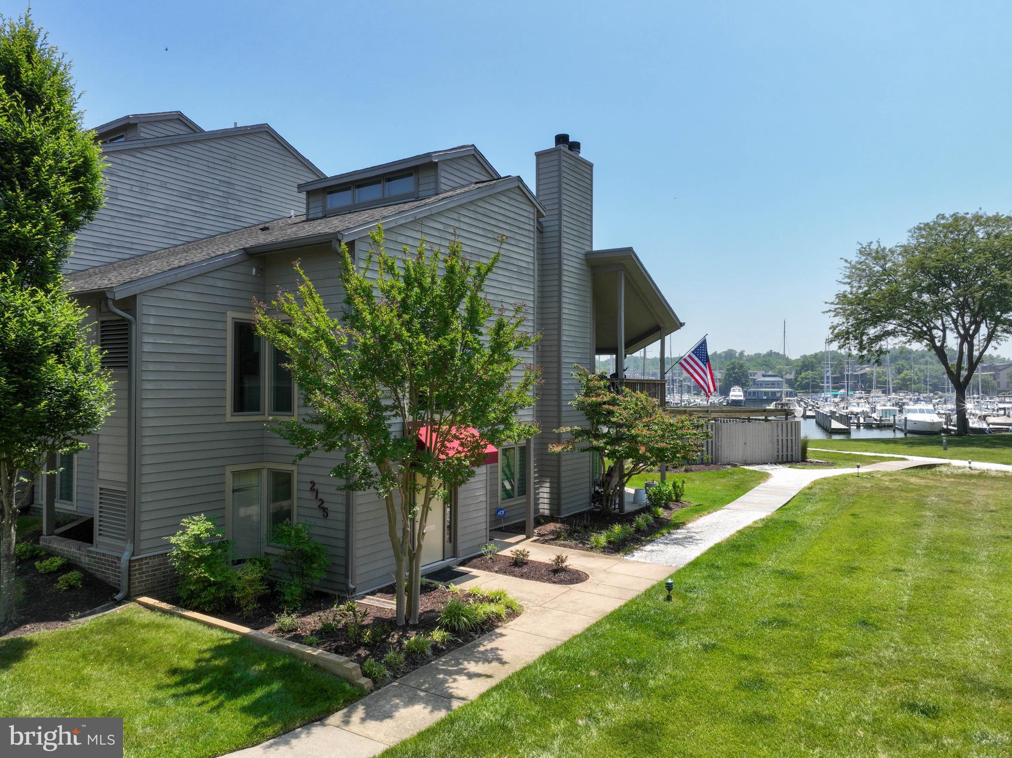CHESAPEAKE HARBOUR - Residential