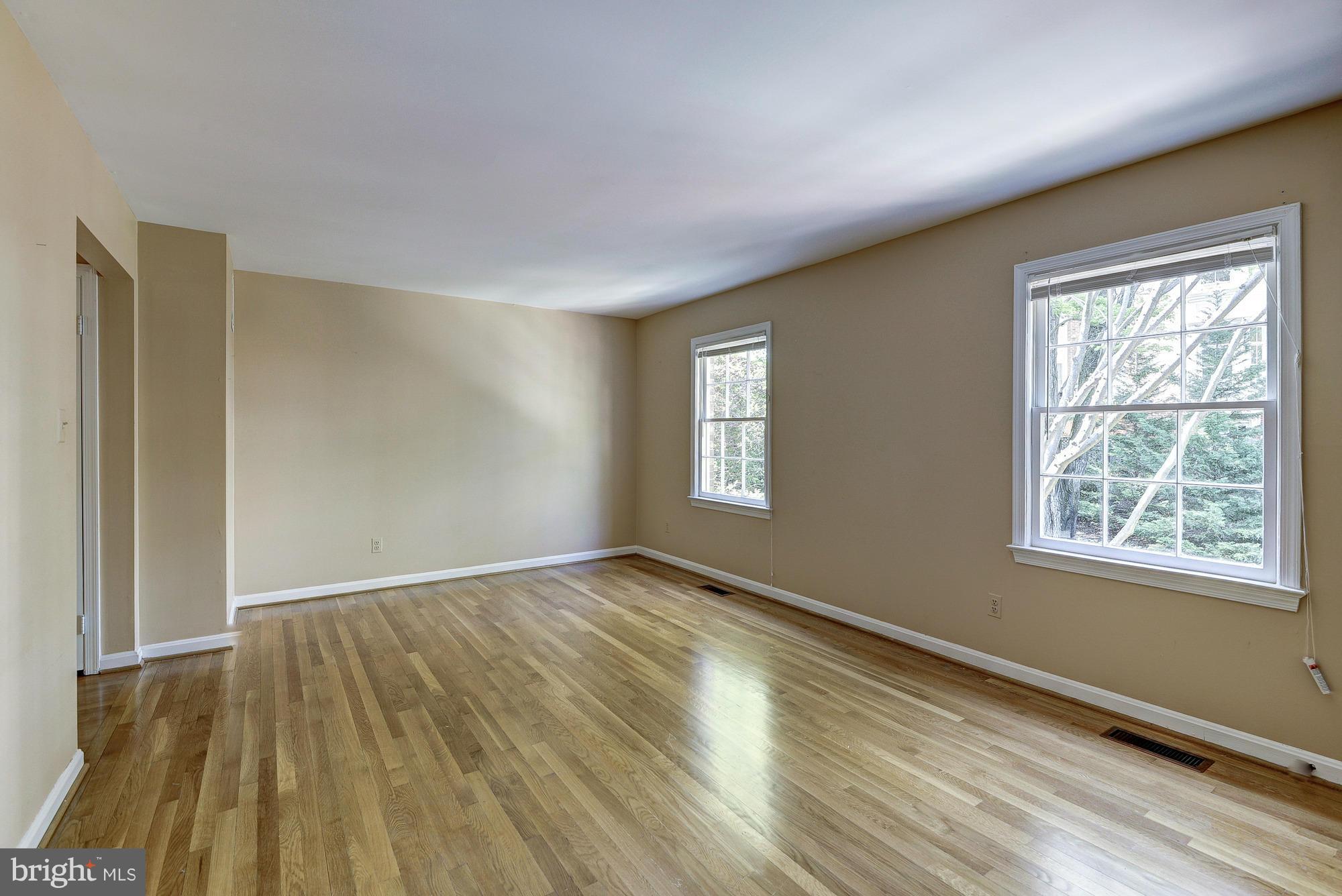 STONELEIGH - Residential