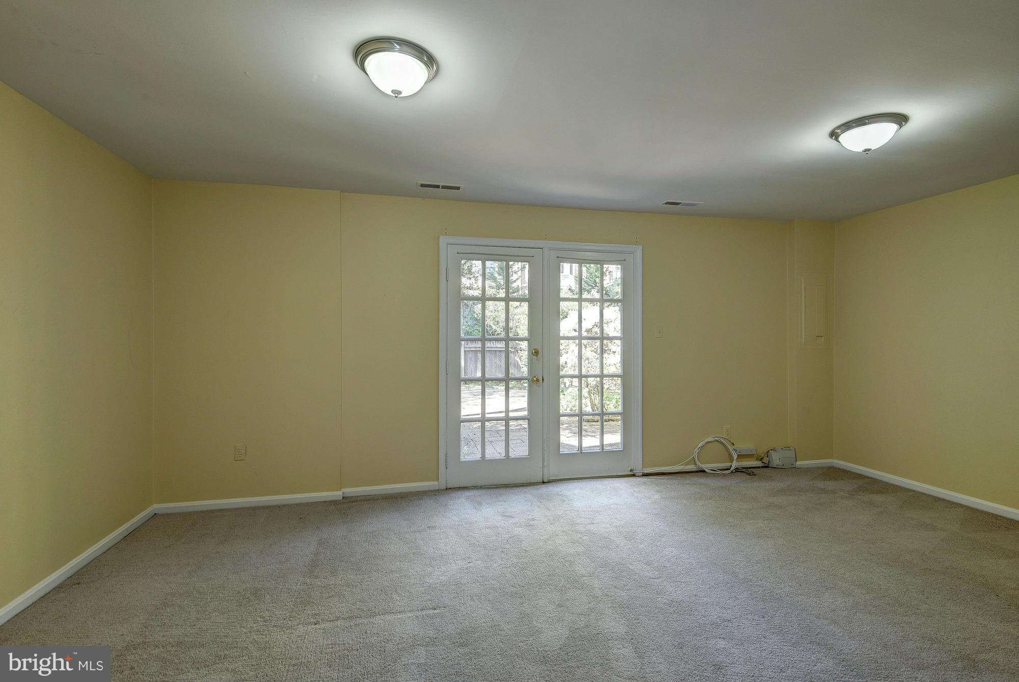 STONELEIGH - Residential