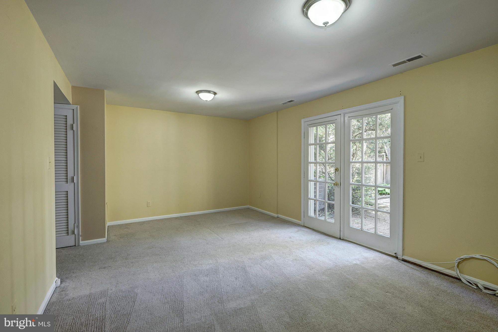 STONELEIGH - Residential