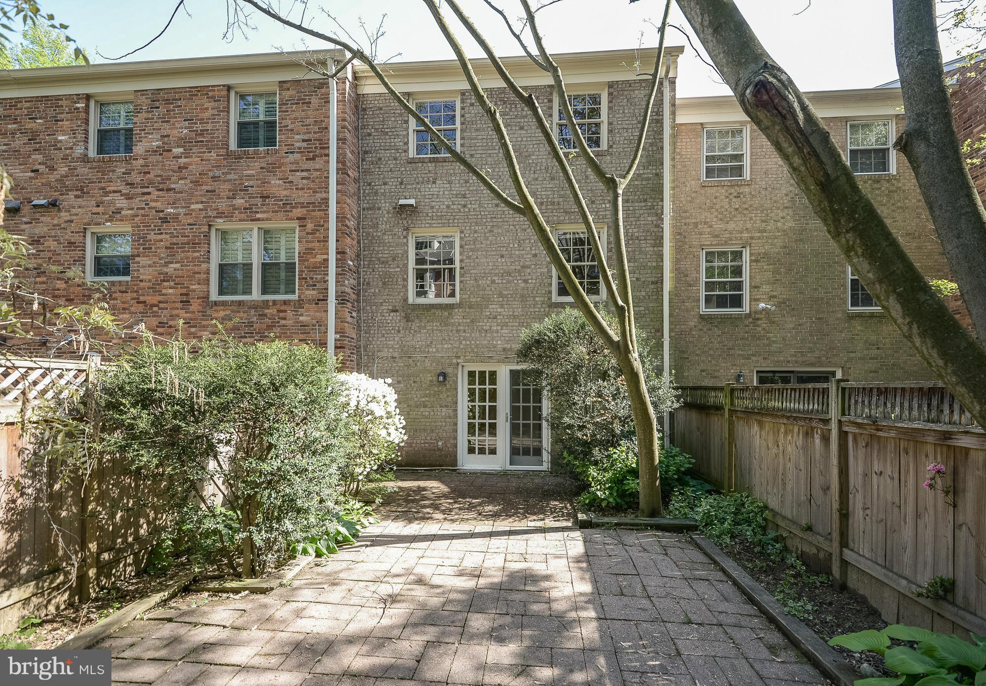 STONELEIGH - Residential