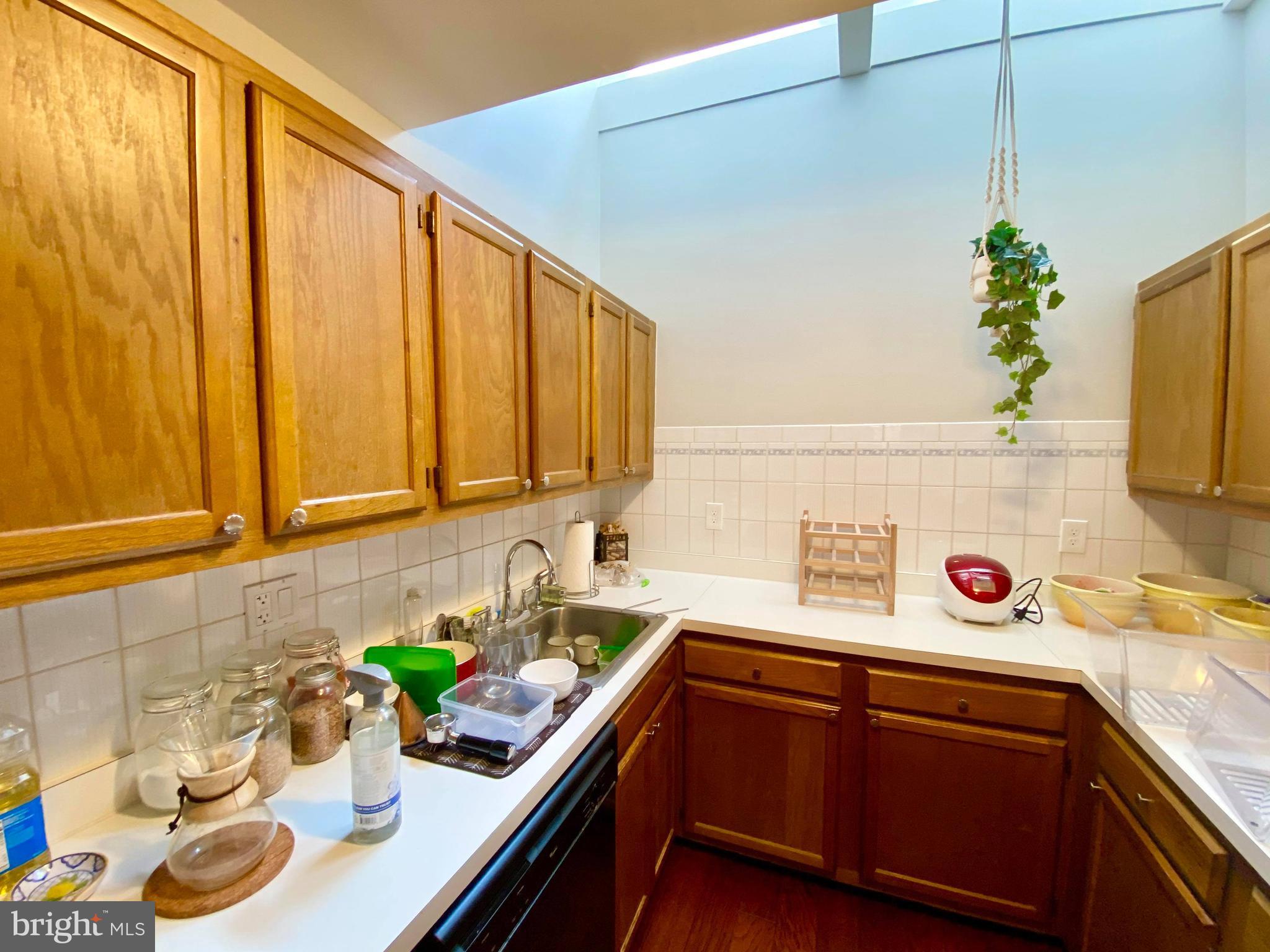 MOUNT VERNON - Residential Lease