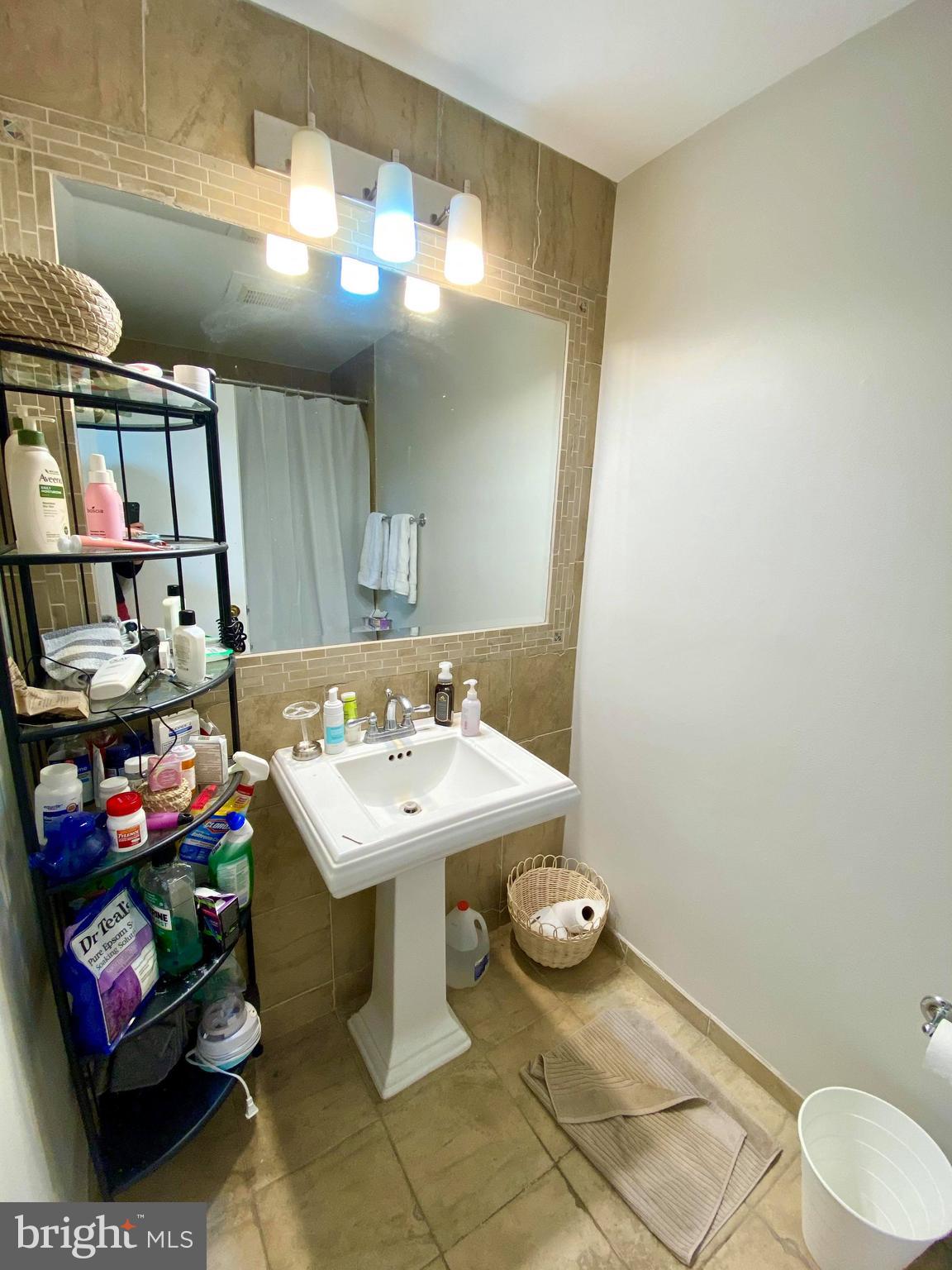 MOUNT VERNON - Residential Lease