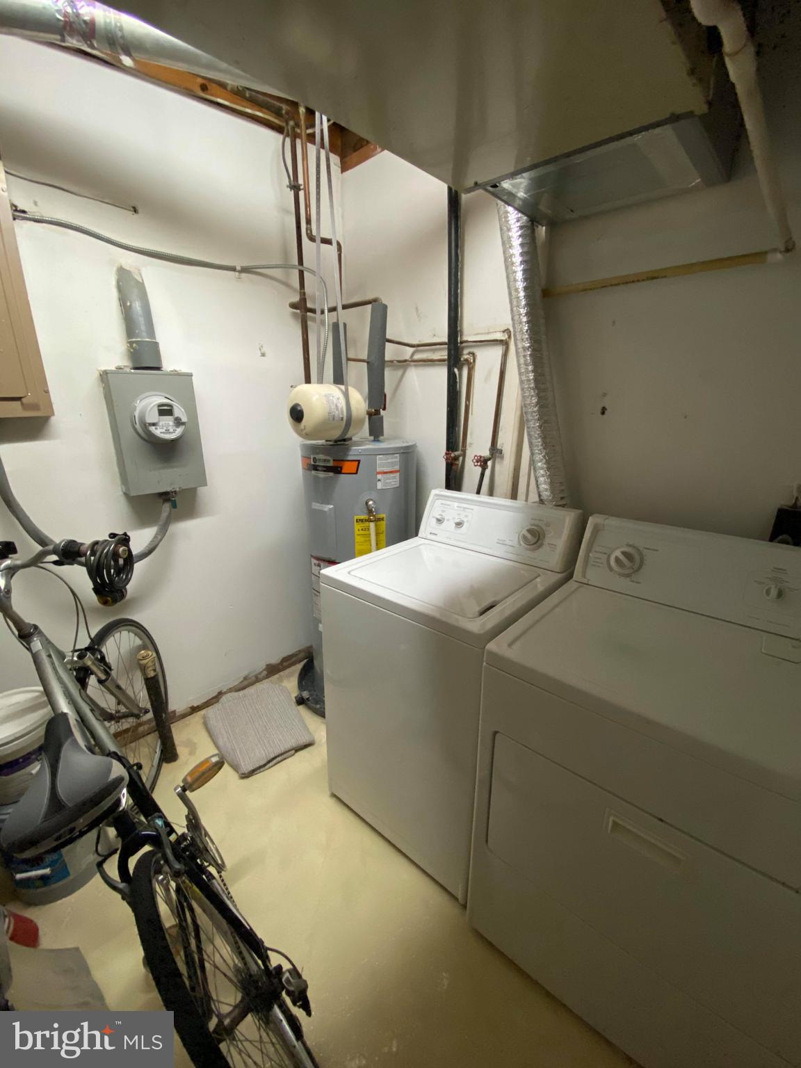 MOUNT VERNON - Residential Lease