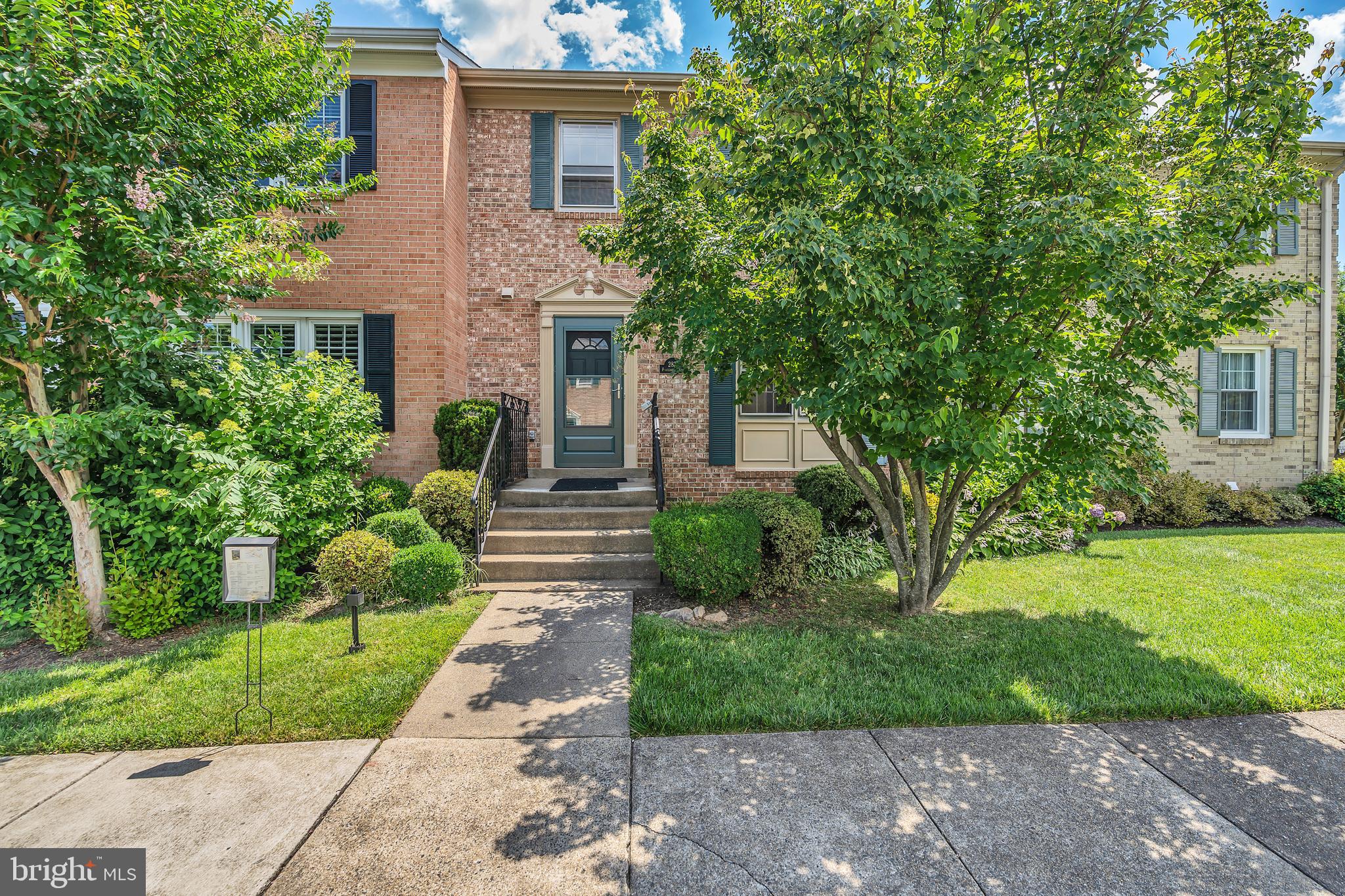 2827 FLAGMAKER DRIVE