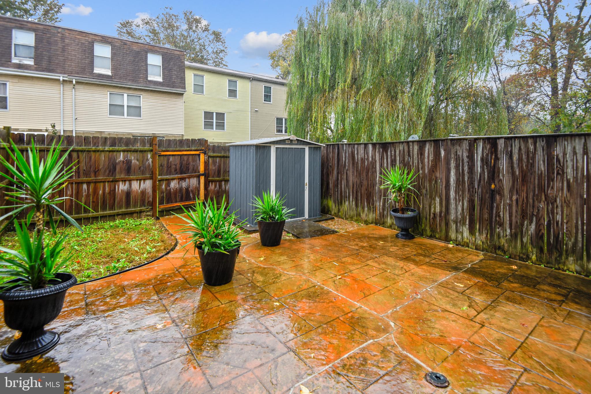 SPRING MEADOWS CONDO - Residential