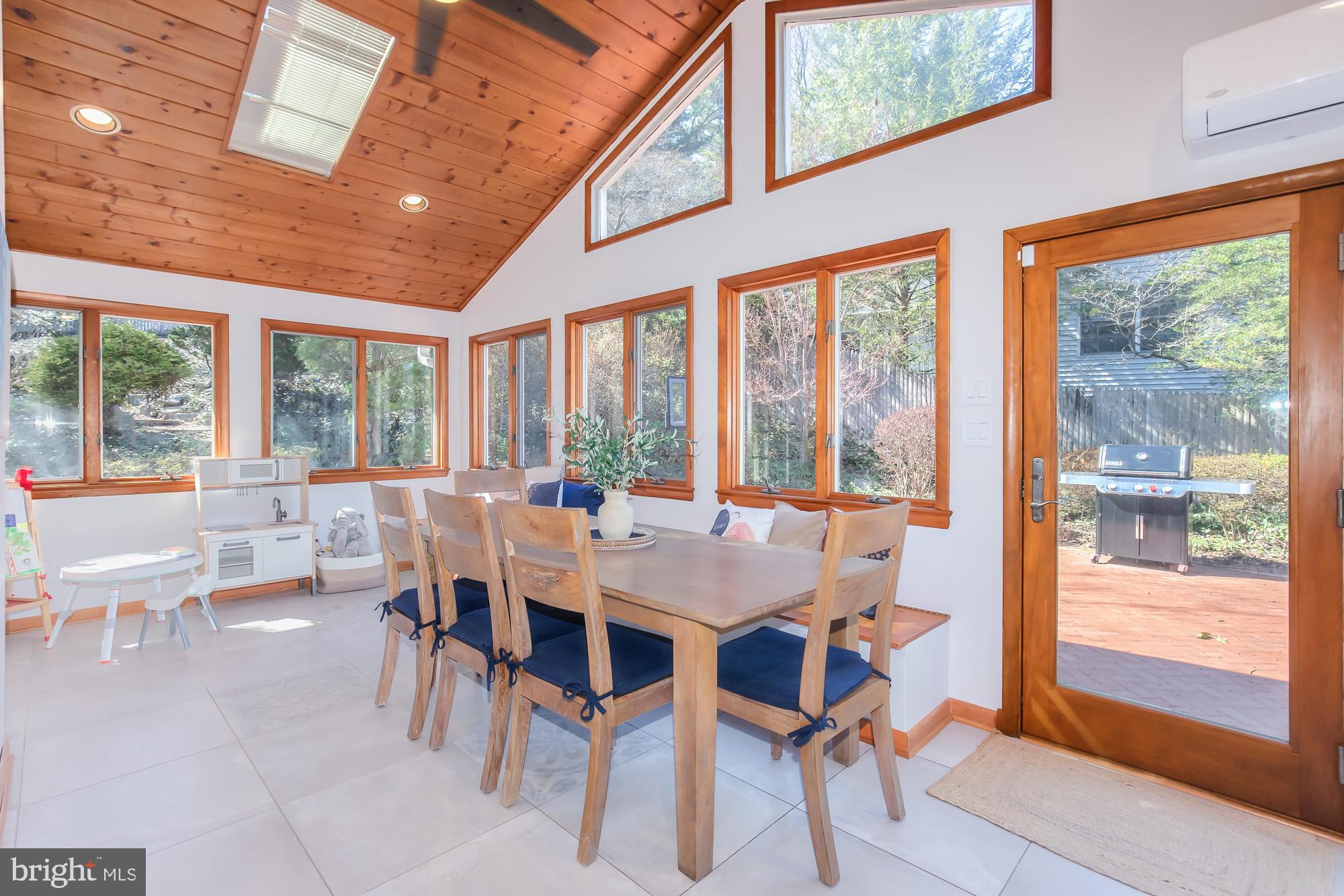 WOODBURN - Residential