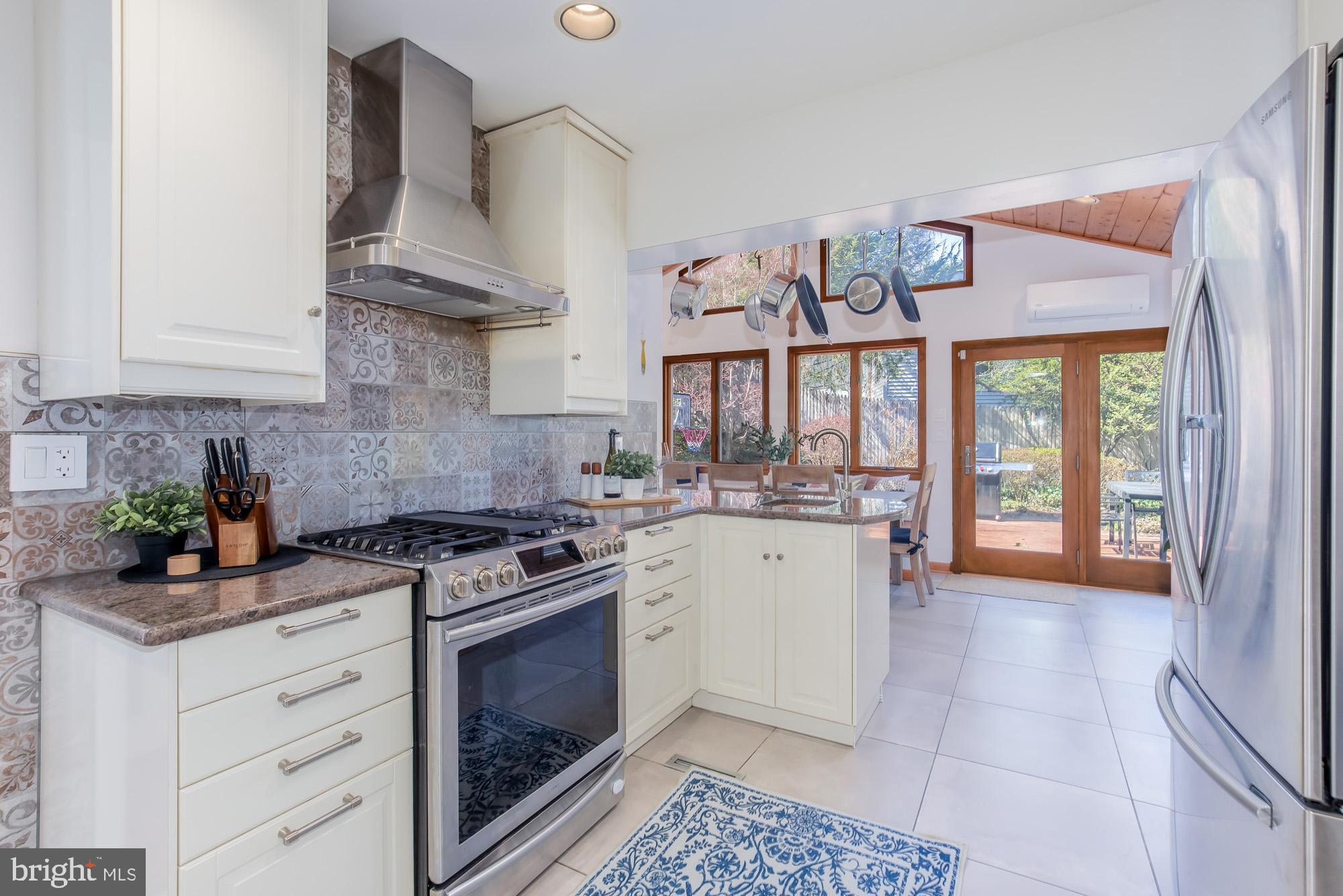 WOODBURN - Residential